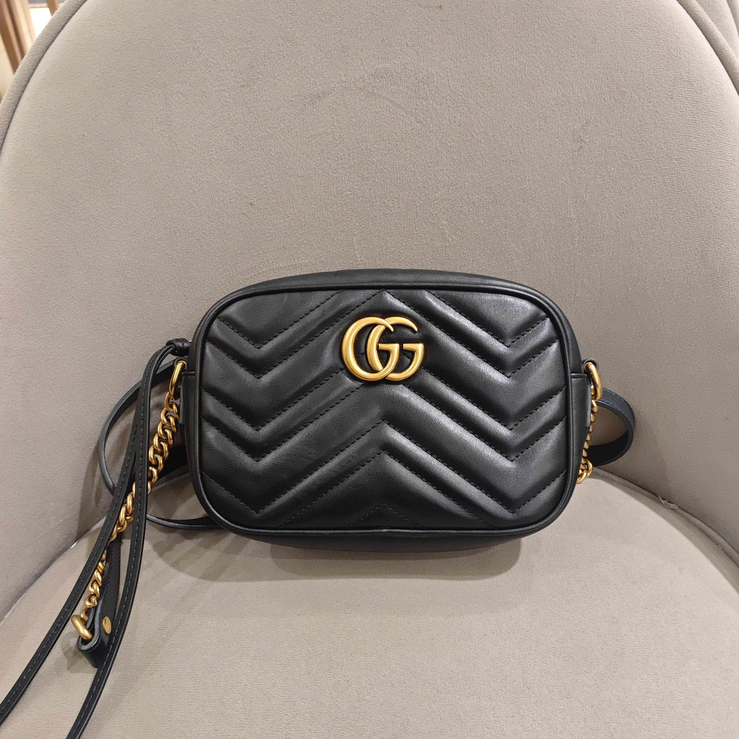 Gucci - Marmont Mini Camera Bag - Matelassé leather - Black - (mini)