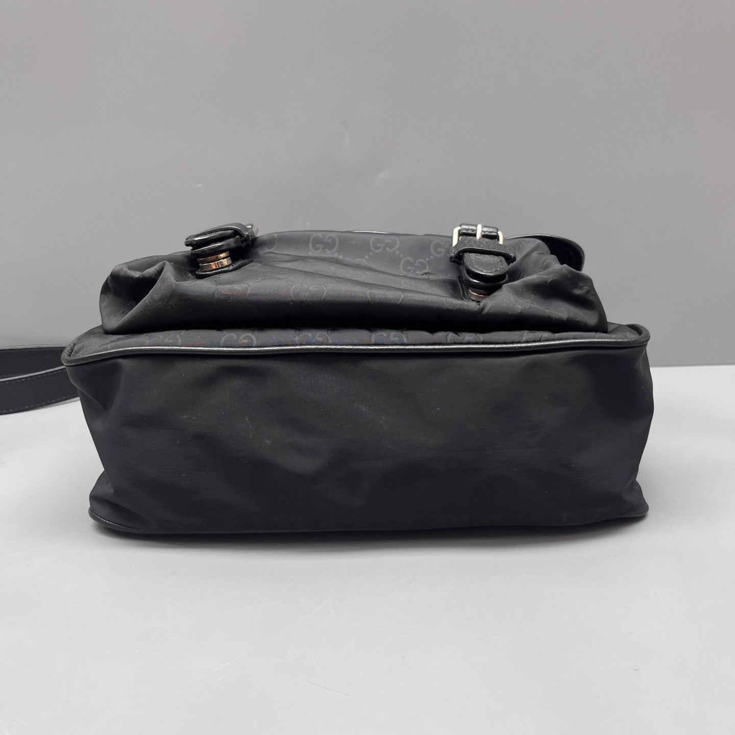 Gucci - GG Monogram Nylon Messenger Bag - Nylon with leather trim - Black - (Medium)