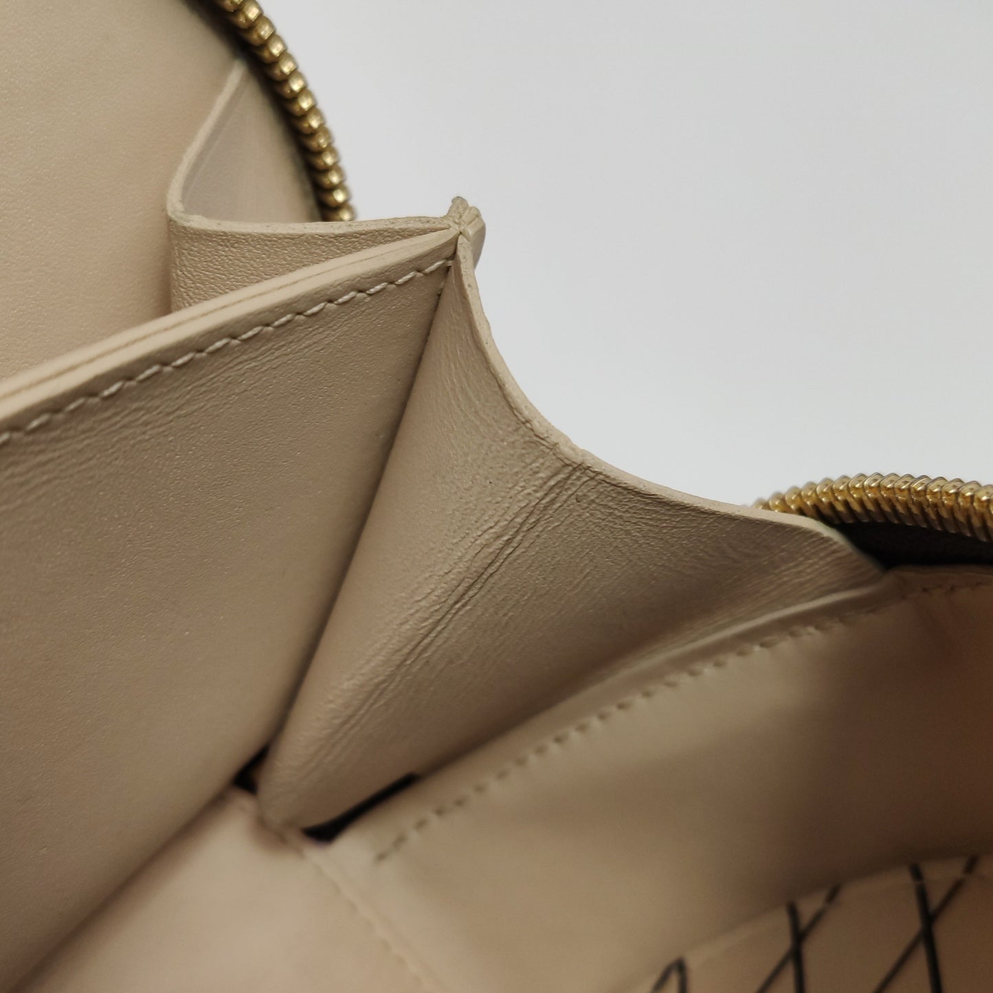Louis Vuitton - MINI BOITE CHAPEAU - Monogram coated canvas with Vachetta leather trim - Brown - (mini)