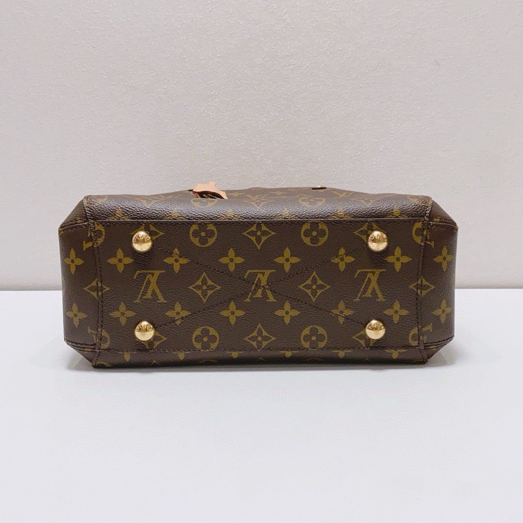 Louis Vuitton - Montaigne BB - Monogram canvas with natural cowhide leather trim - Brown - (medium)