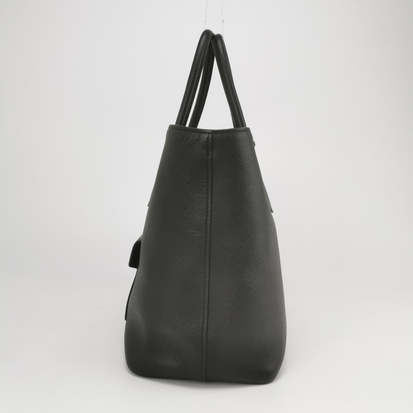 Prada - Saffiano Tote - Saffiano leather - Black - (Medium)