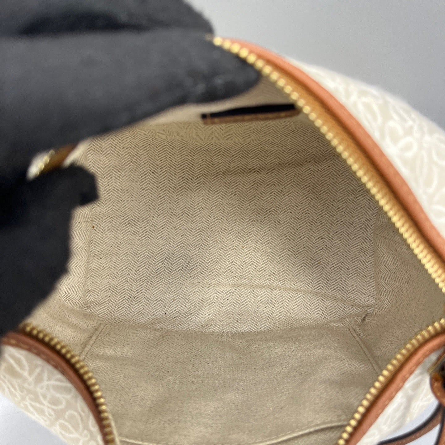 Loewe - Anagram Lunchbox Bag - Canvas and Leather - Beige - (mini)