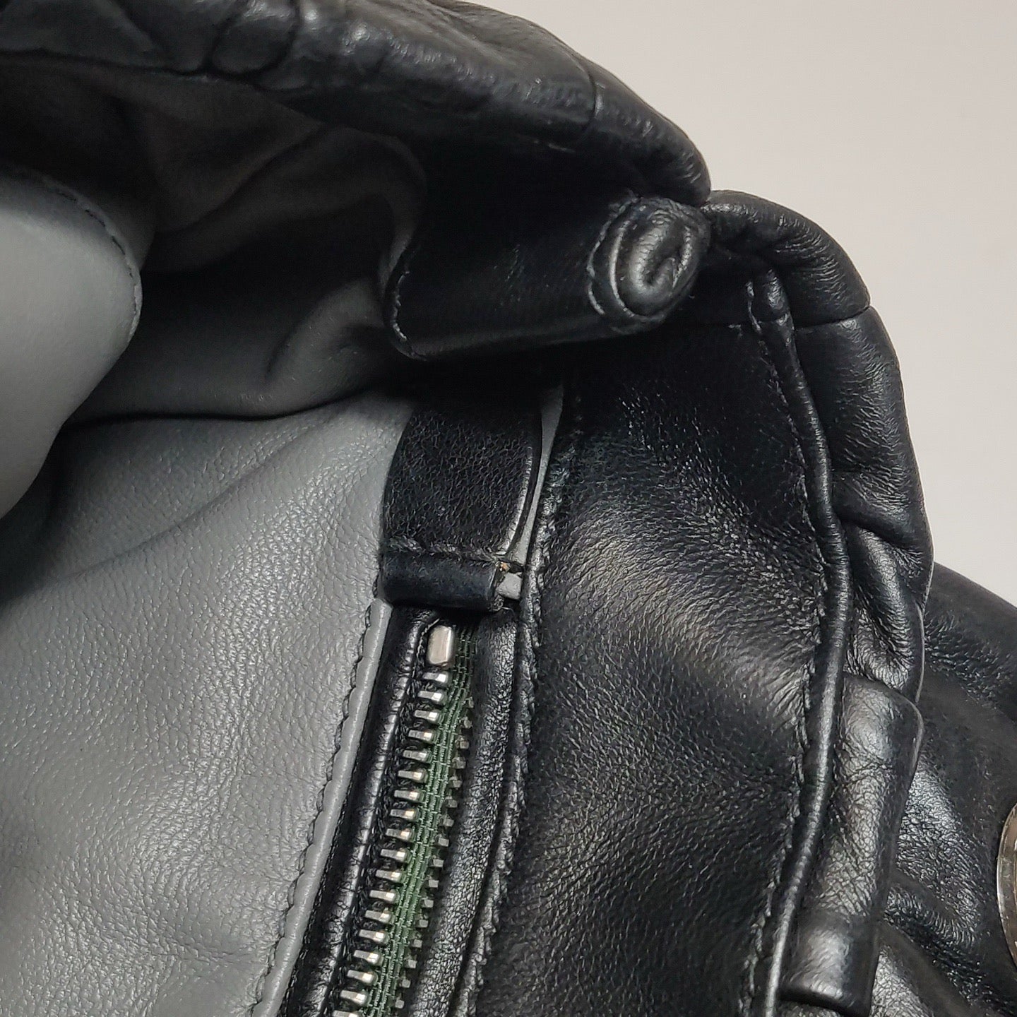 Prada - Nappa Gaufre Shoulder Bag - Nappa leather - Black - (medium)