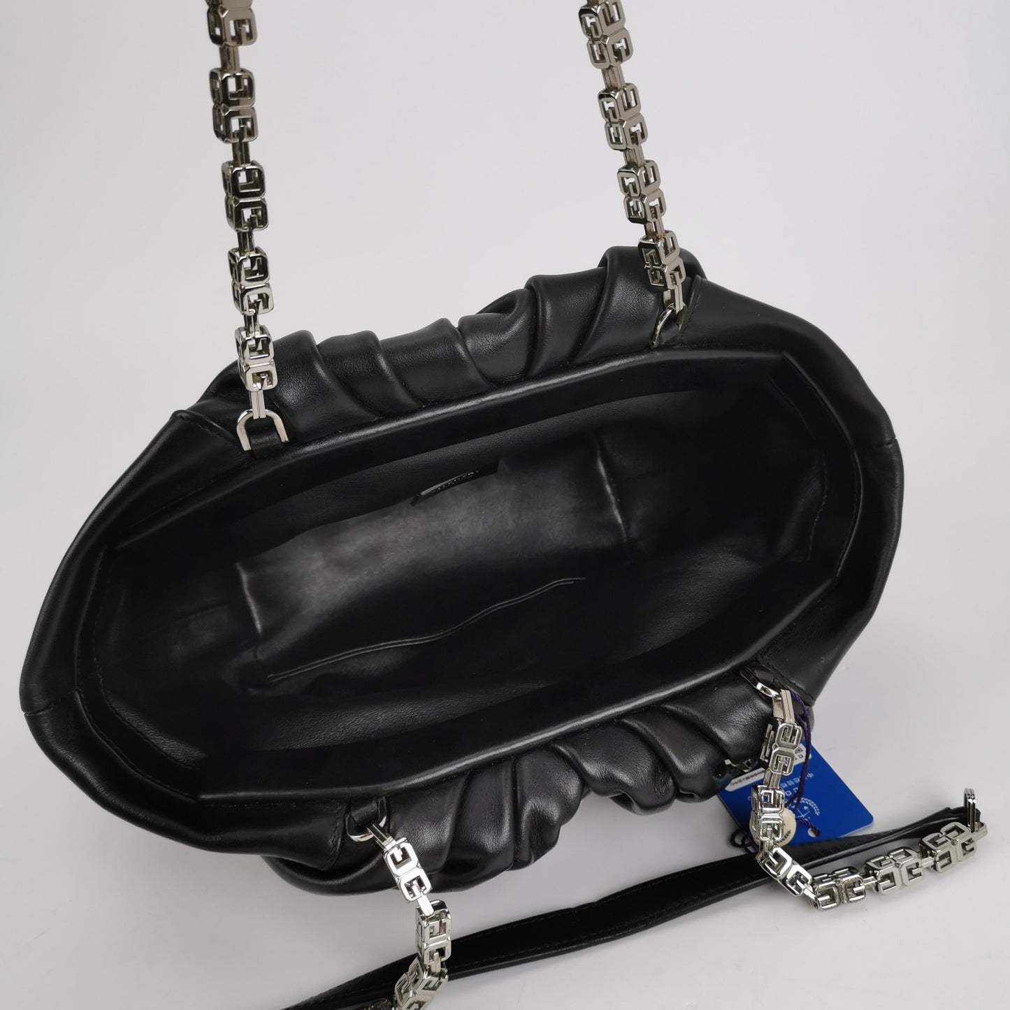 Givenchy - Kenny Soft Hobo Bag - Sheep leather exterior, cow leather lining - Black - (Medium)
