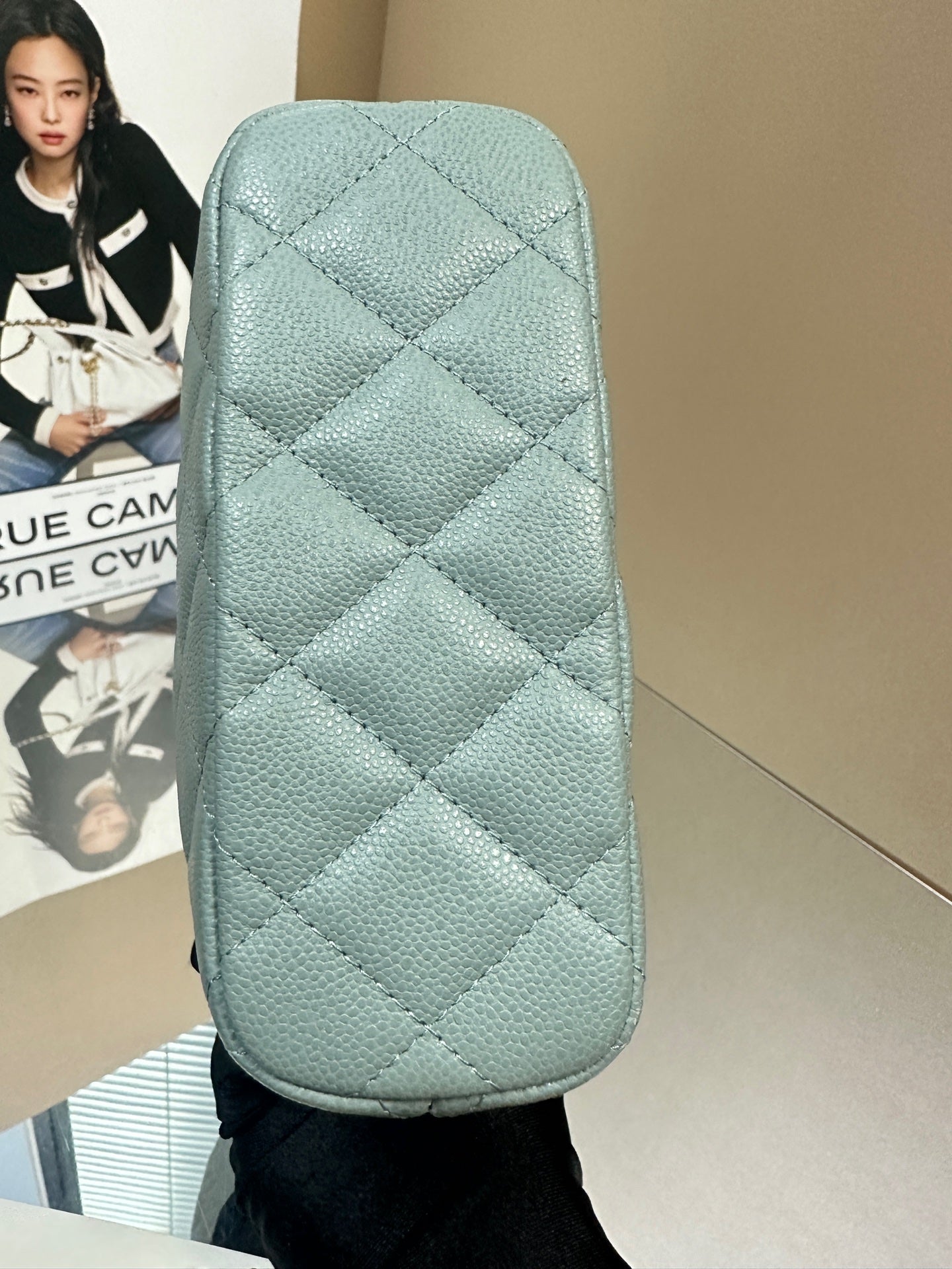 Chanel - Hobo Lunchbox Bag - Grained calfskin leather - Light Green with Gold-Tone Hardware - (mini)
