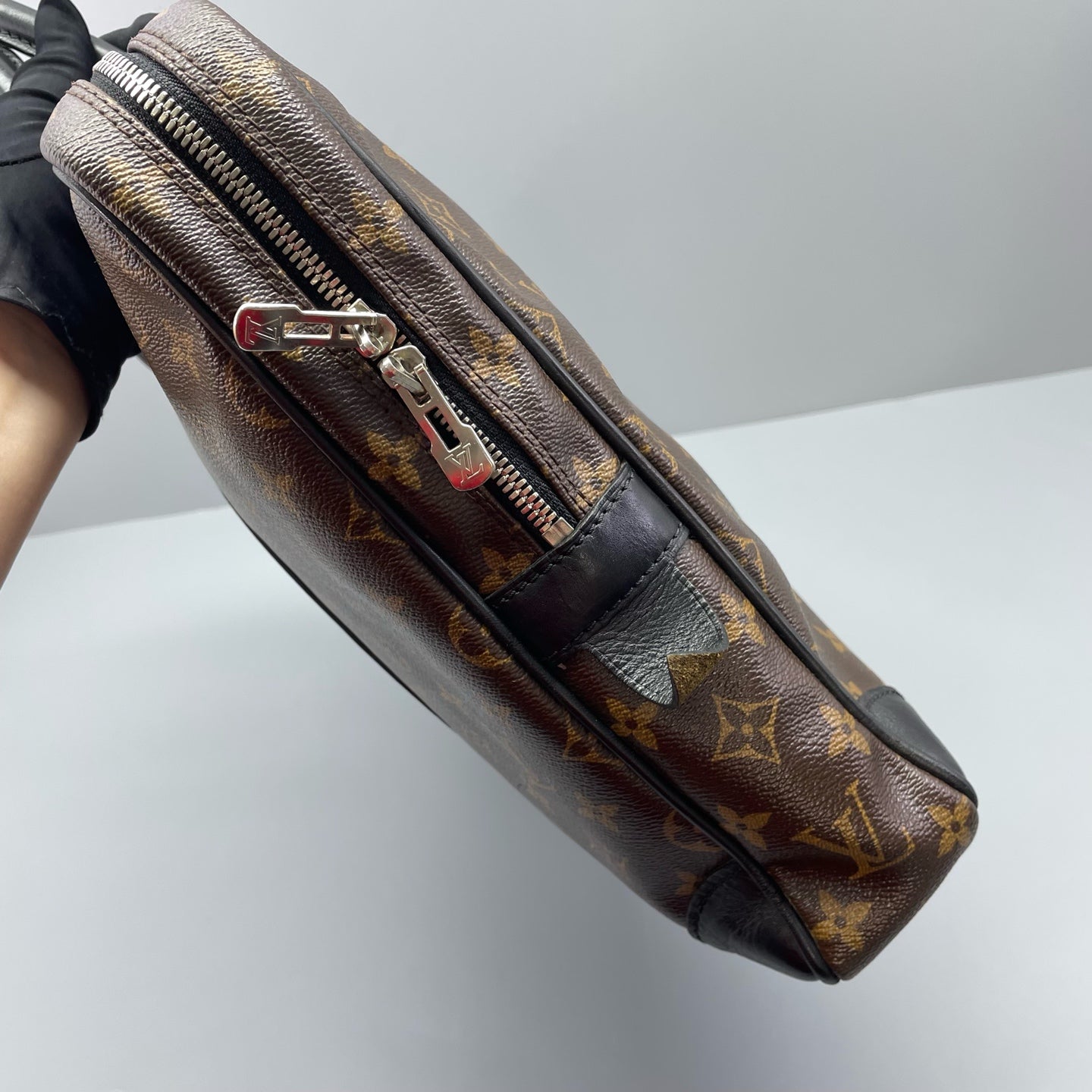 Louis Vuitton - Porte-Documents Voyage Briefcase - Monogram Canvas with Leather Trim - Brown - (medium)