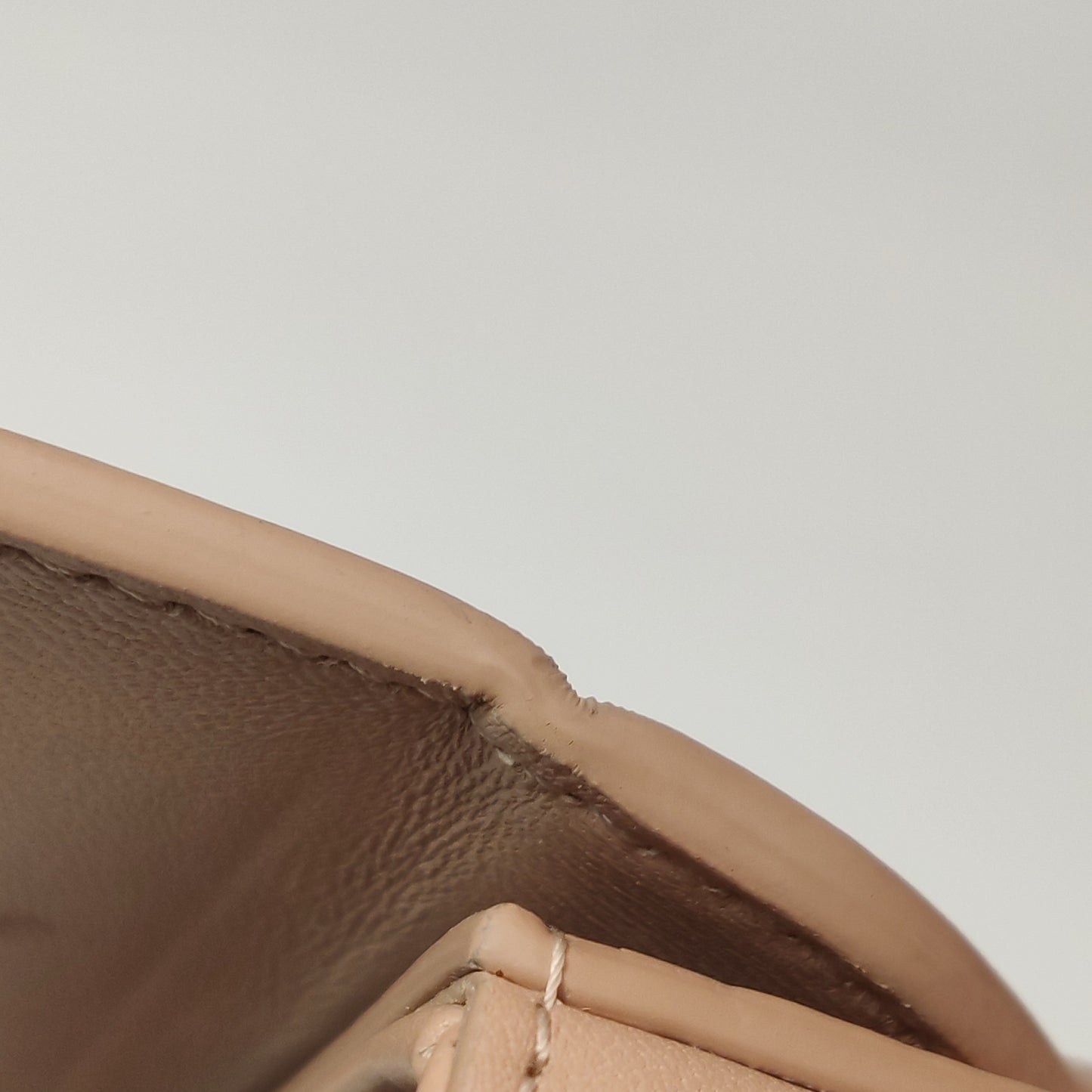 Dior - M9204UMOS_M49P - Leather - Beige - (mini)