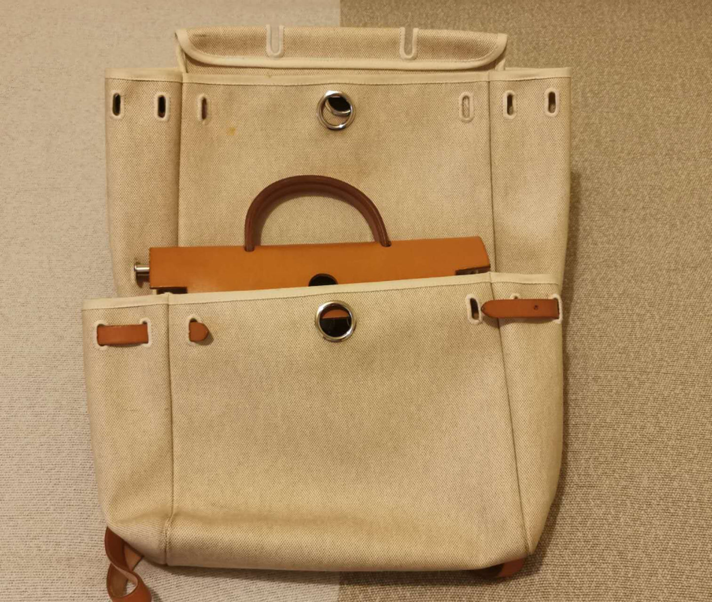 Hermès - Herbag Zip 31 - Cotton canvas and Vachette Hunter leather - Beige with natural brown leather accents - (medium)