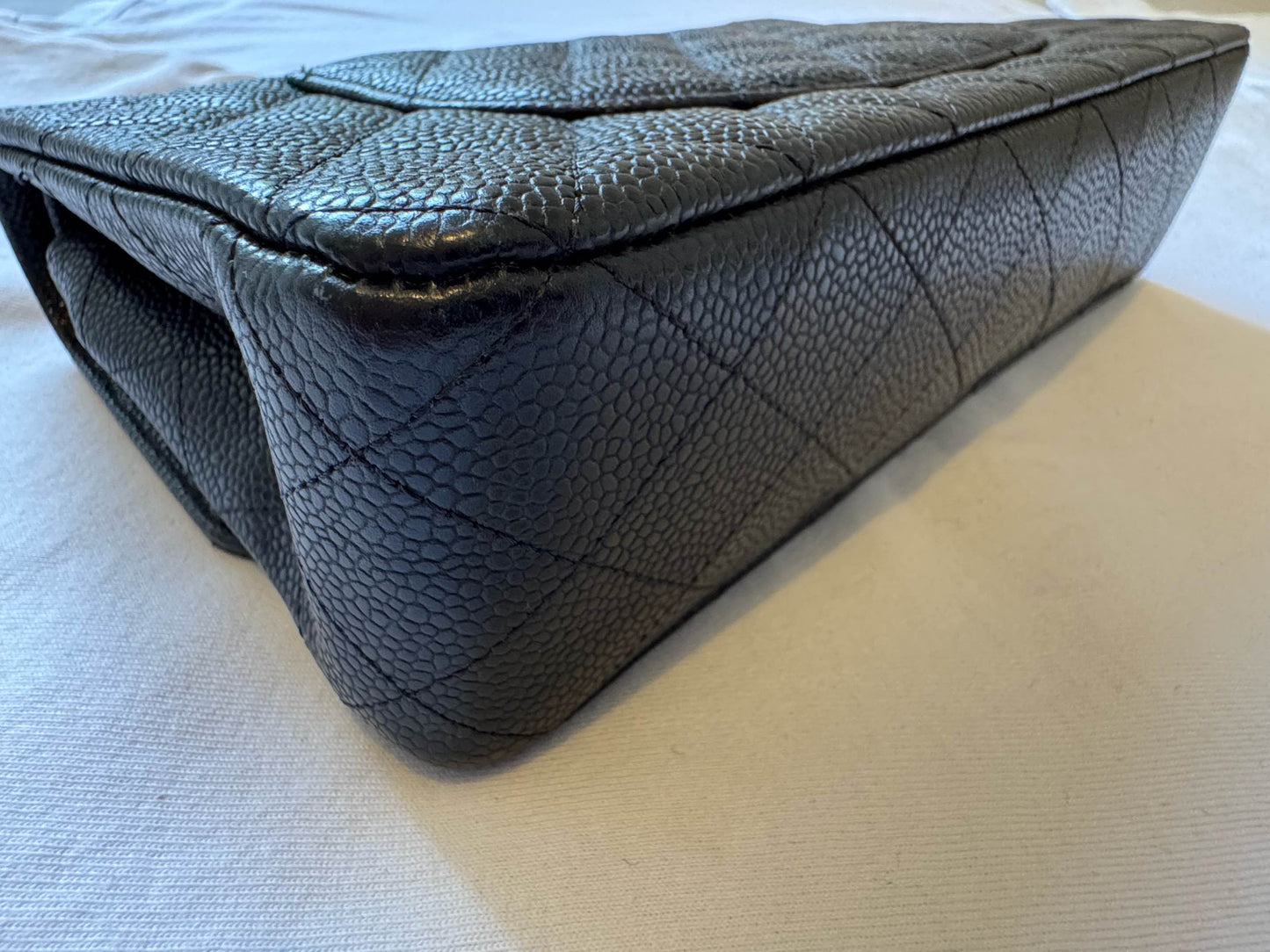 Chanel - Classic Flap Medium - Caviar leather - Black - (medium)