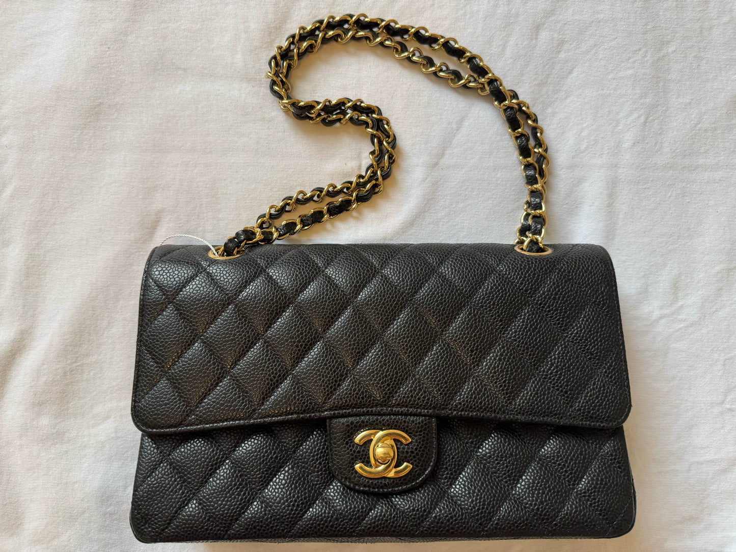 Chanel - Classic Flap Medium - Caviar leather - Black - (medium)