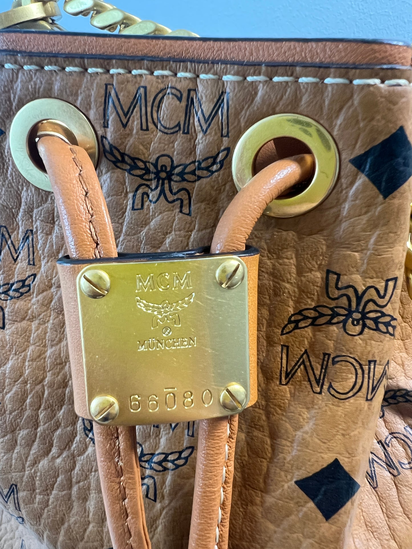 MCM - Visetos Essential Bucket Bag - Coated canvas and leather - Brown - (mini)