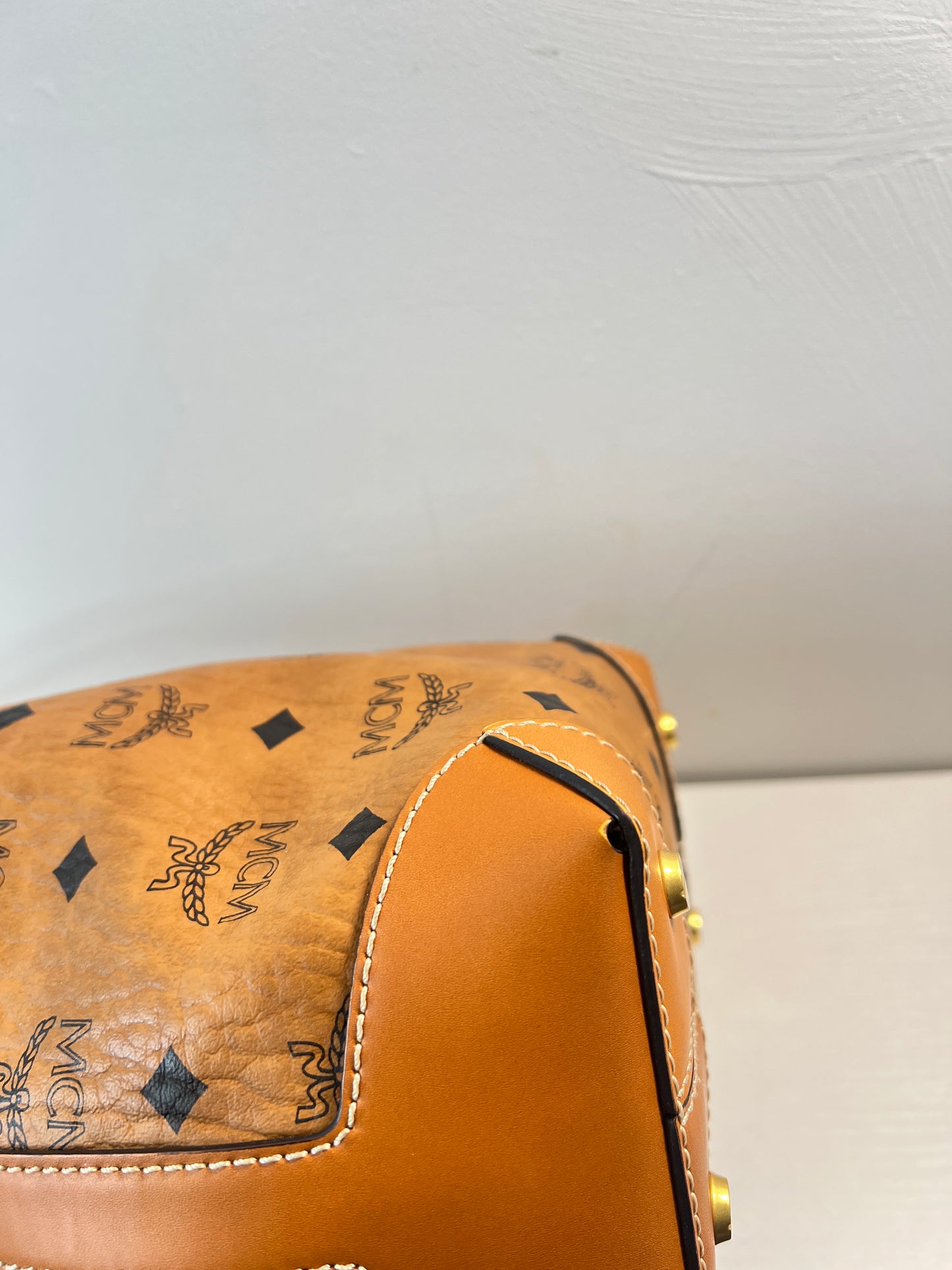 MCM - Visetos Essential Bucket Bag - Coated canvas and leather - Brown - (mini)