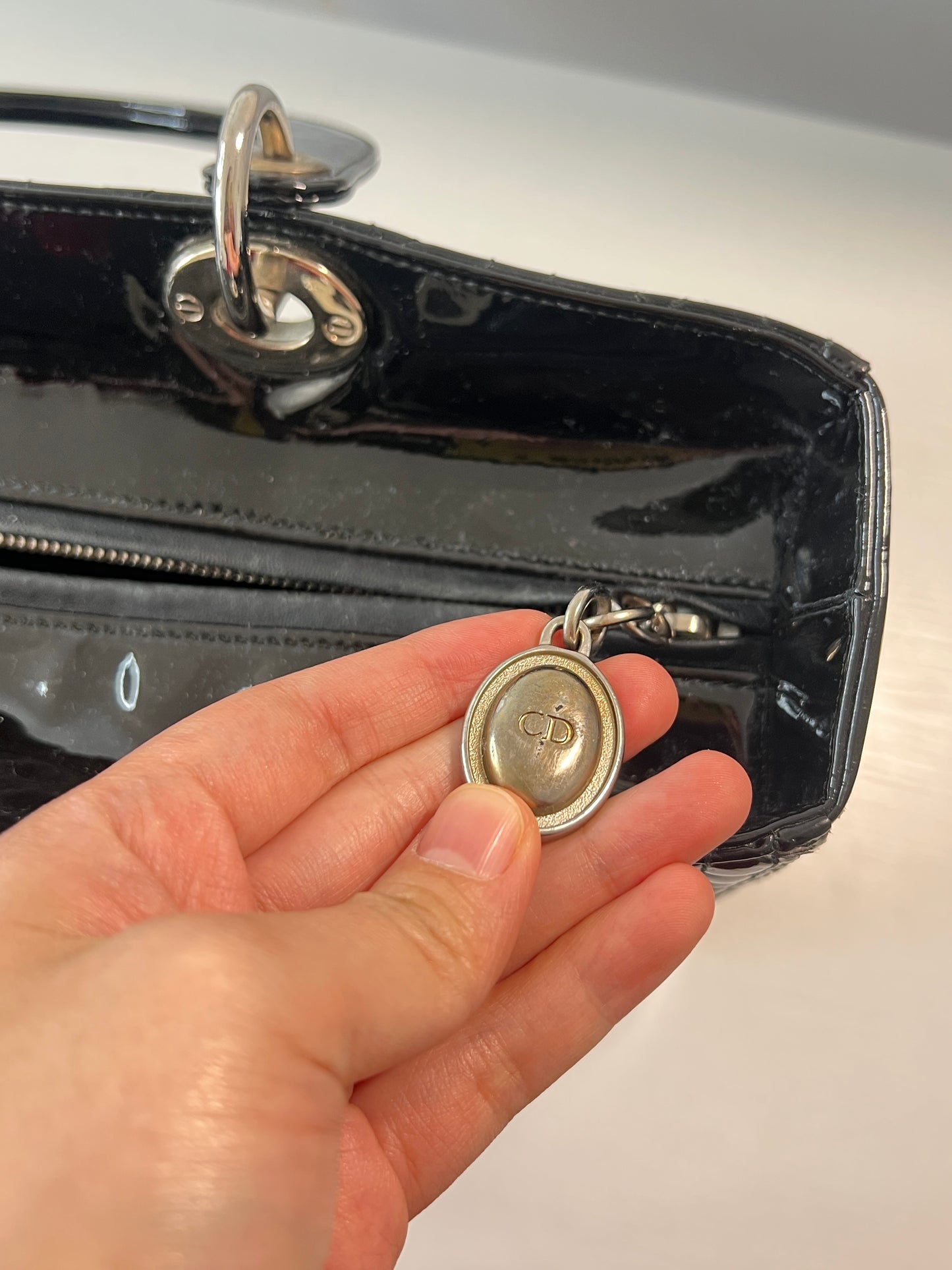 Dior - Lady Dior - Patent leather - Black - (medium)