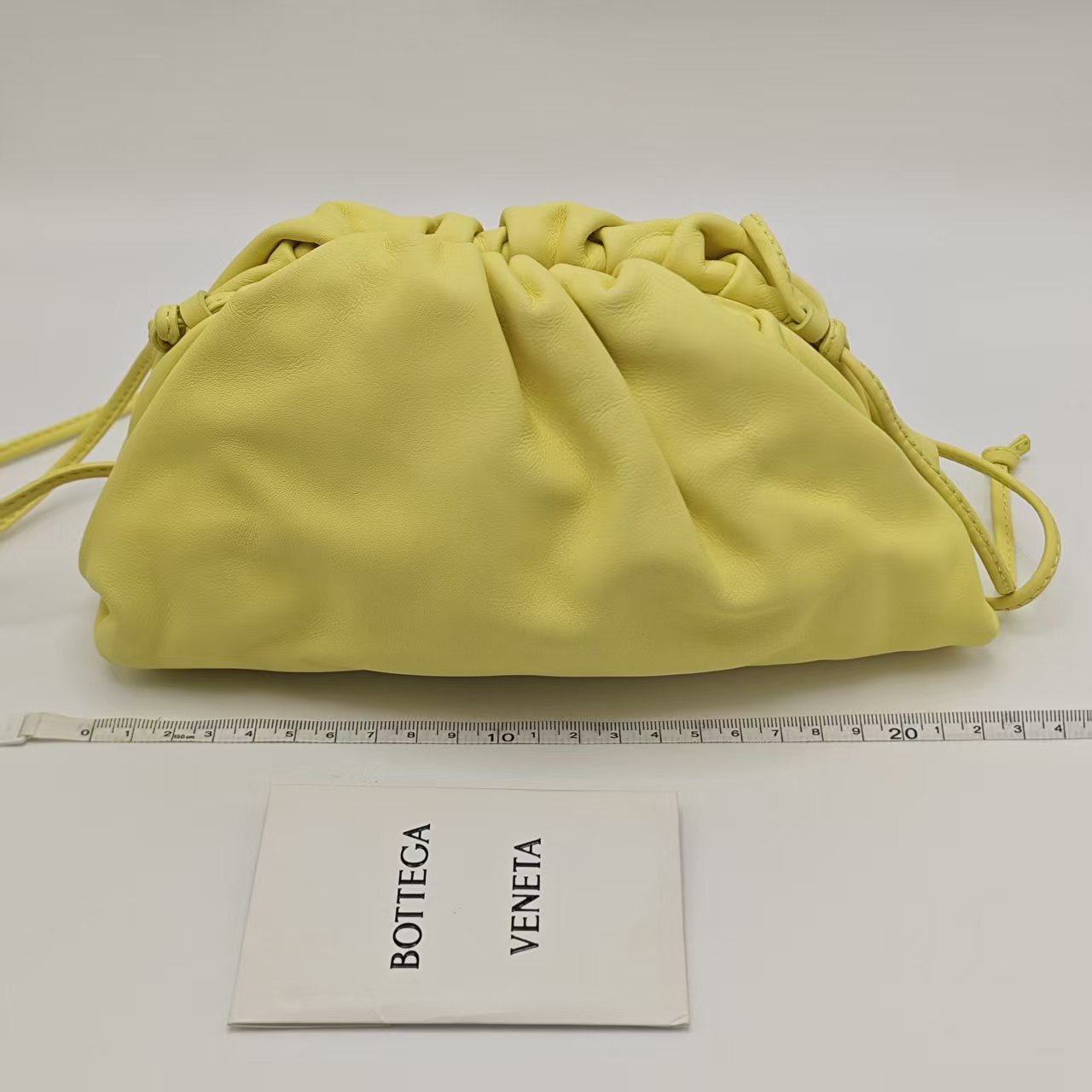 Bottega Veneta - The Mini Pouch - Leather - Yellow - (small)