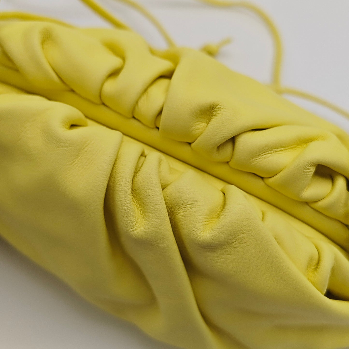 Bottega Veneta - The Mini Pouch - Leather - Yellow - (small)