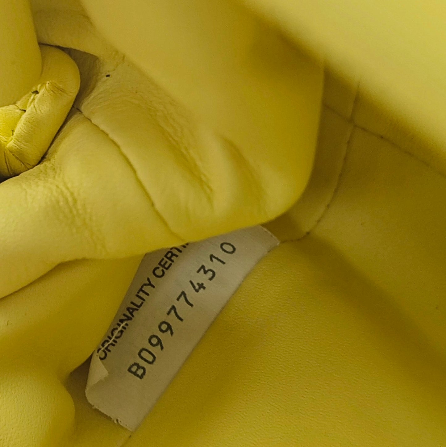Bottega Veneta - The Mini Pouch - Leather - Yellow - (small)