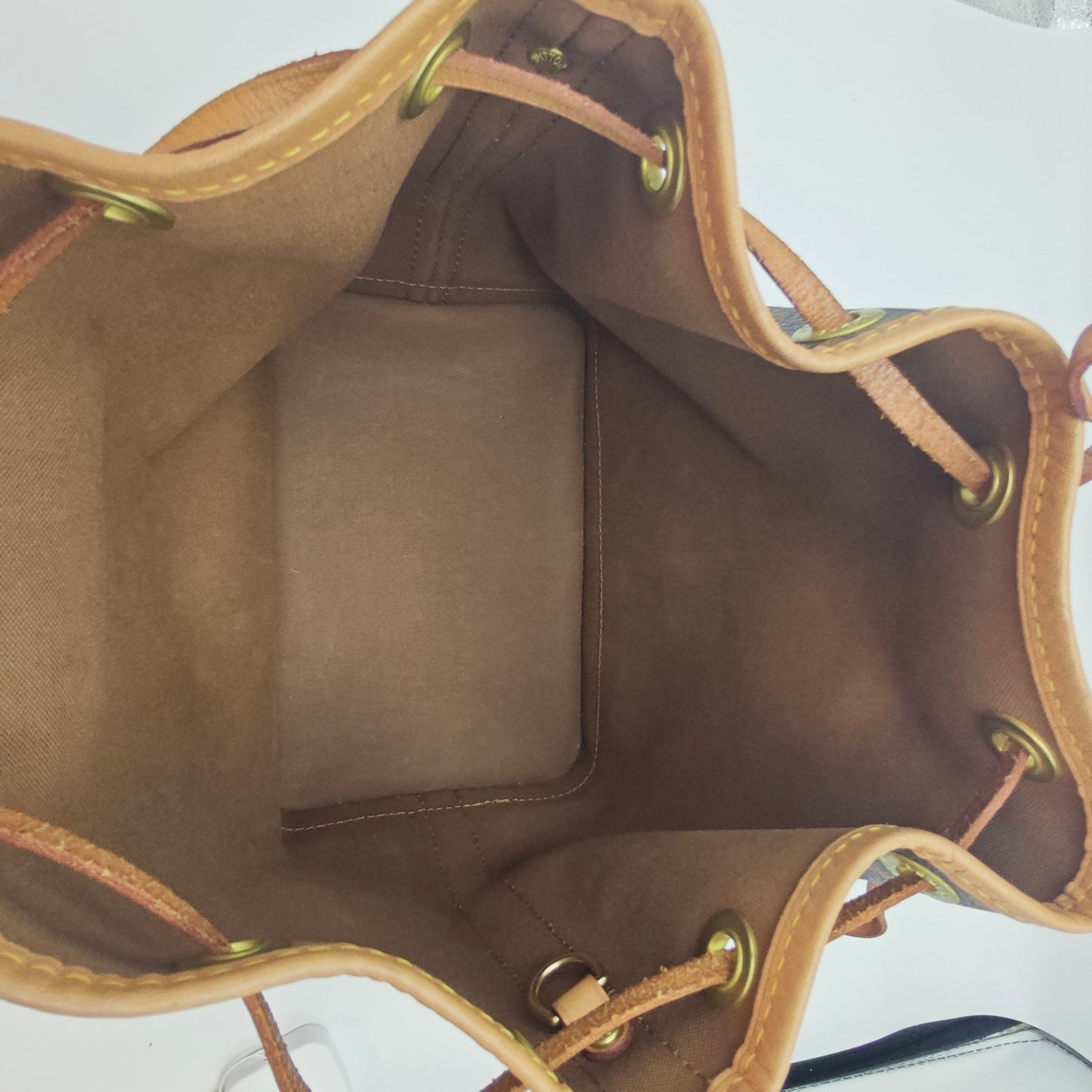 Louis Vuitton - Noé BB - Monogram Canvas with Vachetta Leather trim - Brown - (mini)