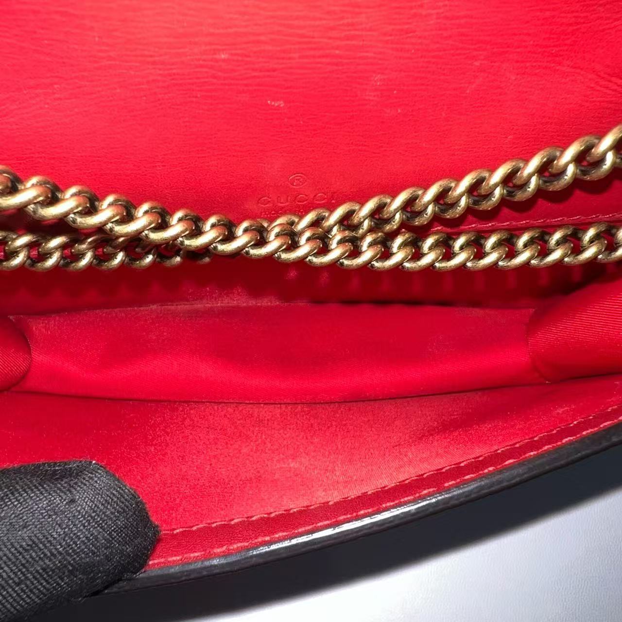 Gucci - Cherry GG Supreme Wallet on Chain - GG Supreme coated canvas with leather trim - Beige and Ebony - (mini)