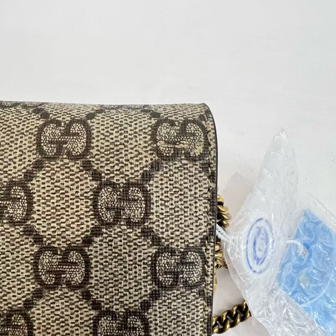 Gucci - Cherry GG Supreme Wallet on Chain - GG Supreme coated canvas with leather trim - Beige and Ebony - (mini)