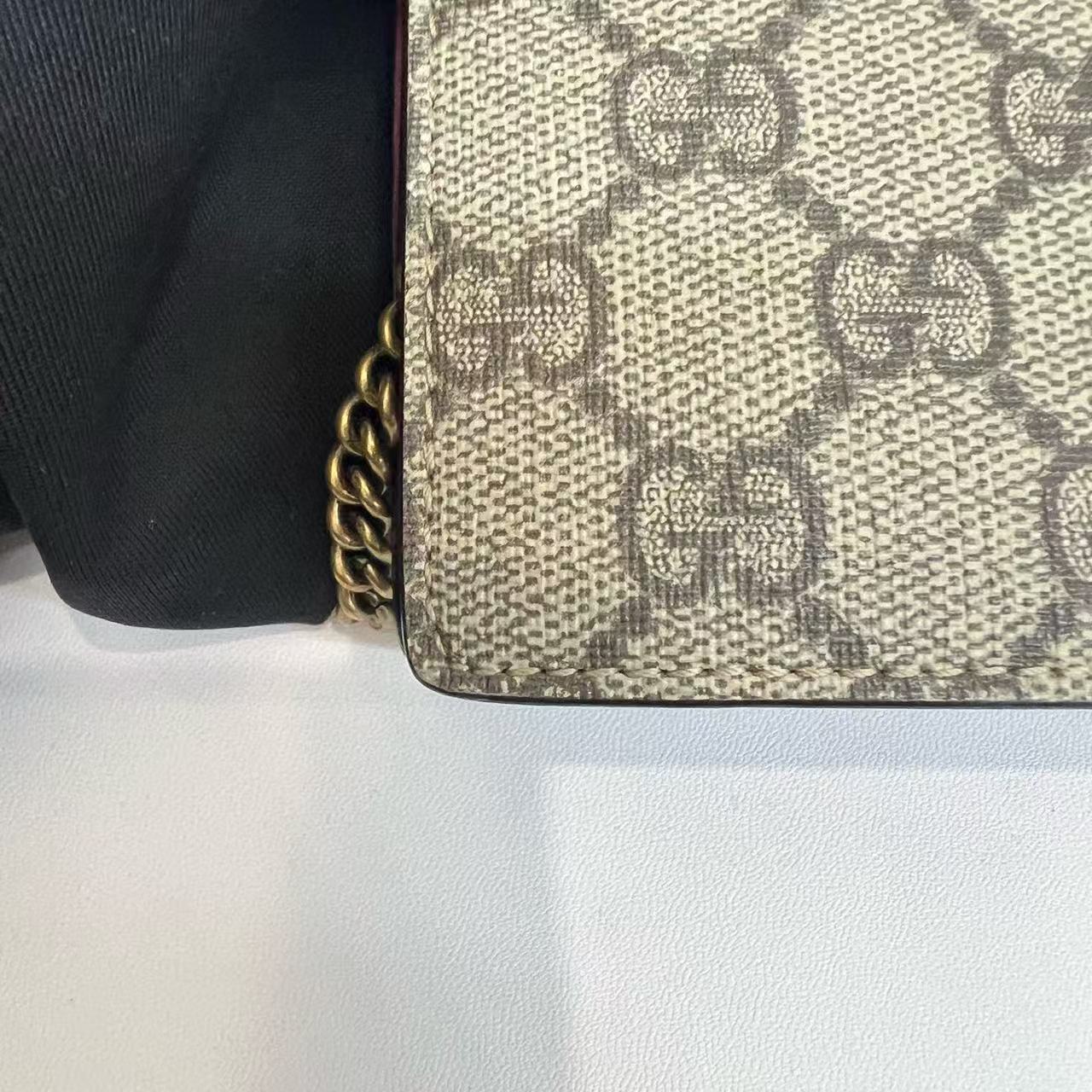 Gucci - Cherry GG Supreme Wallet on Chain - GG Supreme coated canvas with leather trim - Beige and Ebony - (mini)