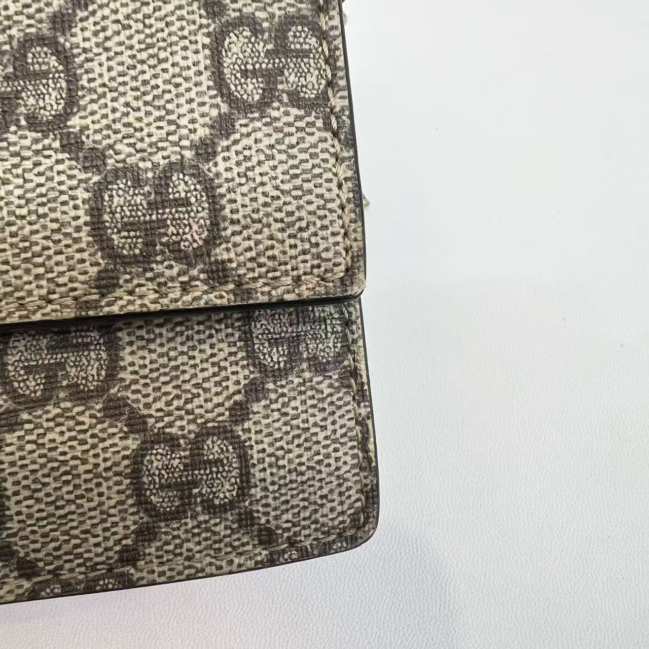 Gucci - Cherry GG Supreme Wallet on Chain - GG Supreme coated canvas with leather trim - Beige and Ebony - (mini)