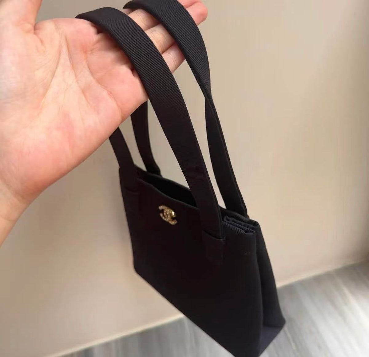 Chanel - Kelly - Cloth - Black - (mini)