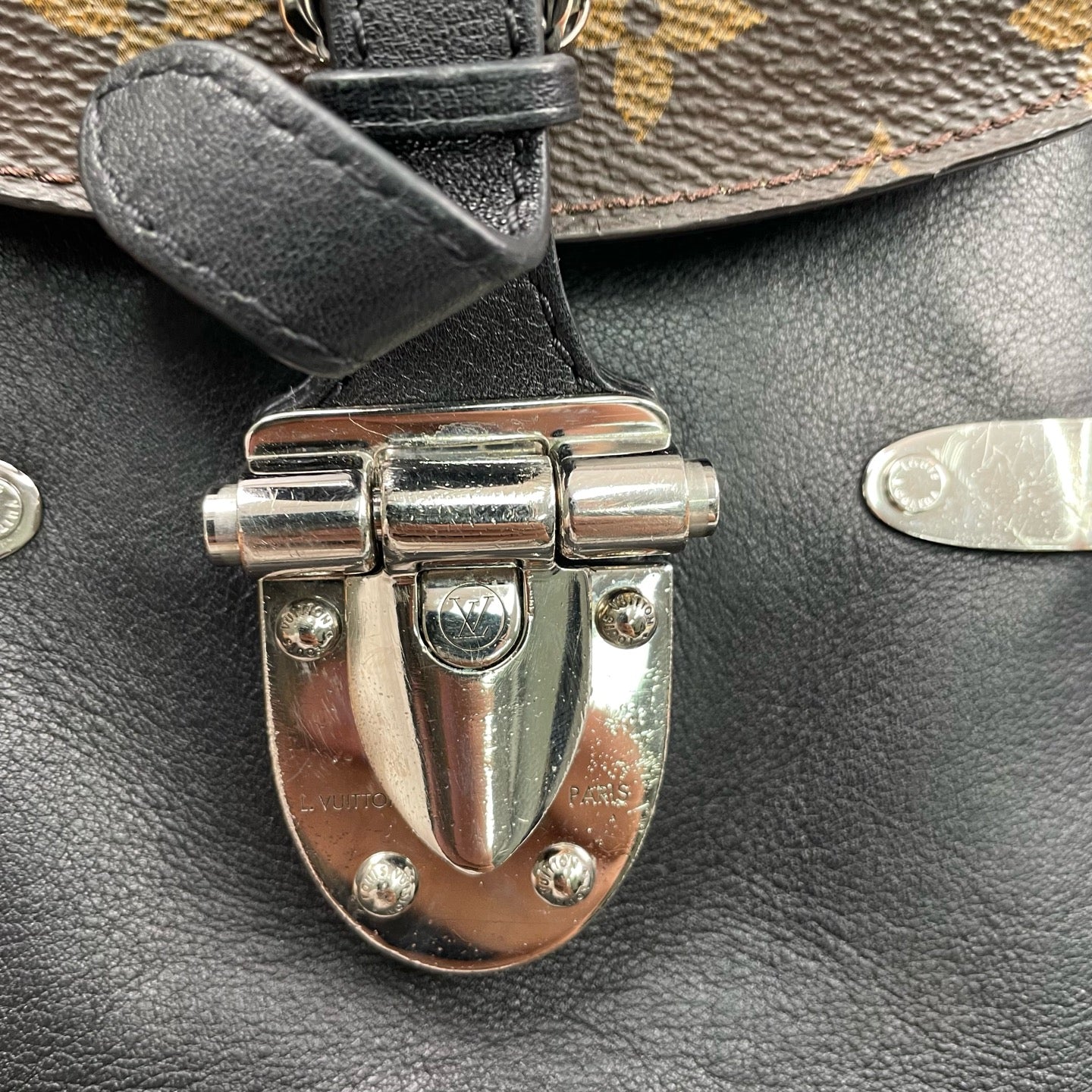 Louis Vuitton - Camera Box Bag - Monogram coated canvas and grained leather - Brown and Black with Silver-Tone Hardware - (mini)