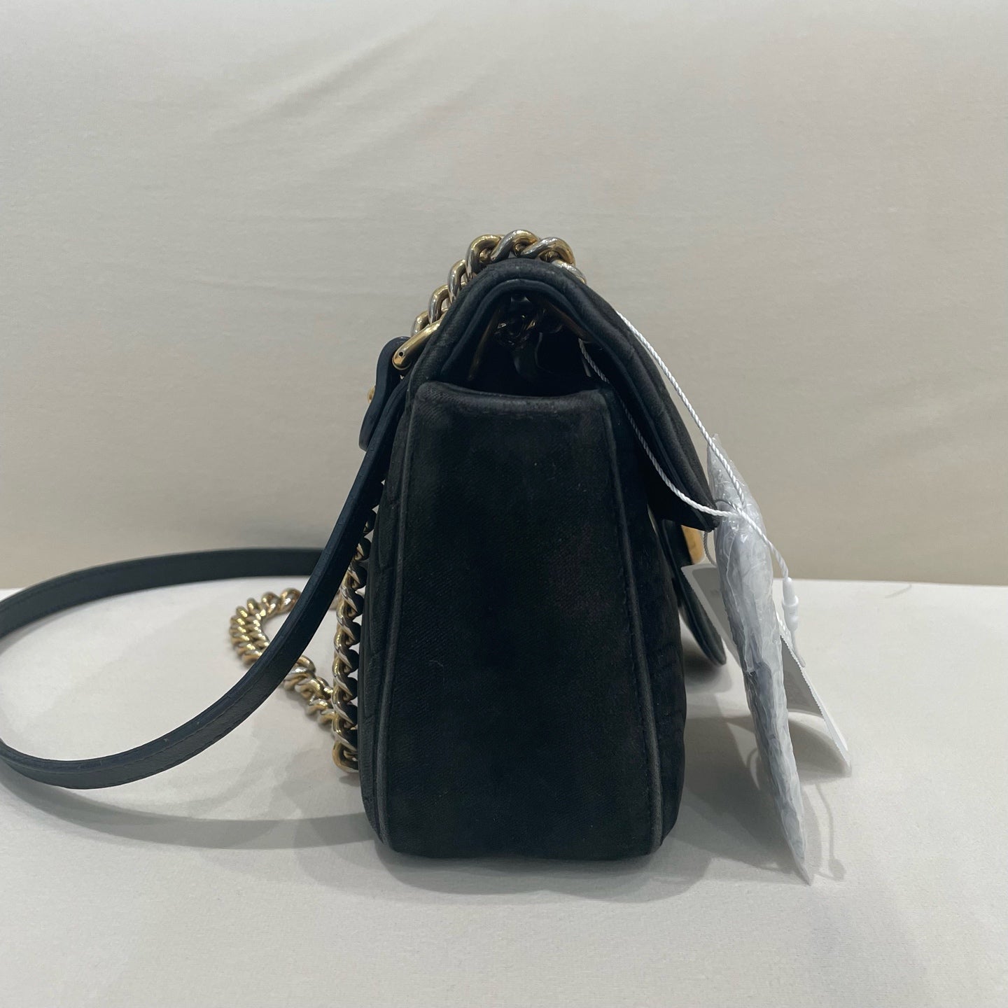 Gucci - GG Marmont Small Shoulder Bag - Velvet - Black - (small)