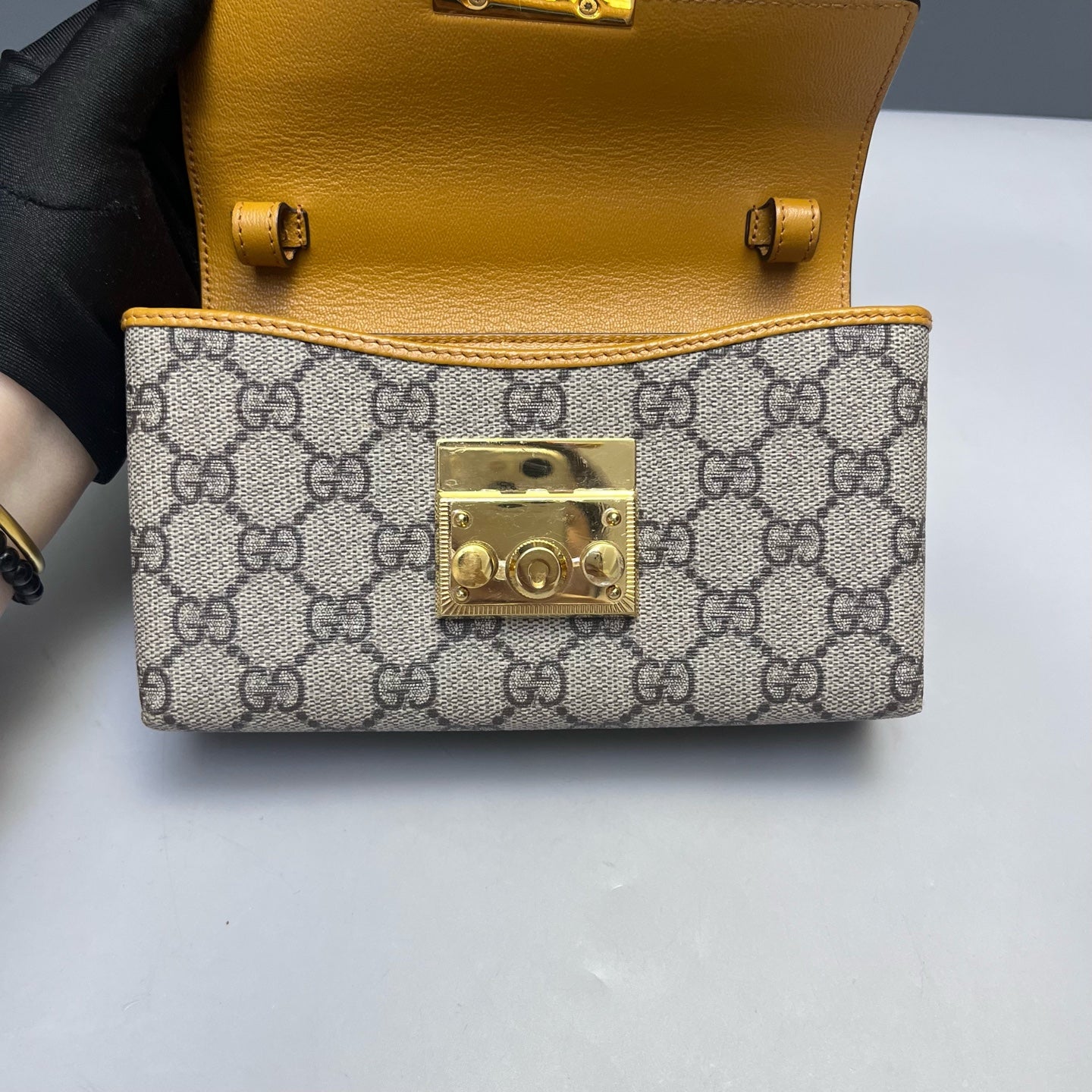 Gucci - Padlock Mini - GG Supreme canvas with leather trim - Multicolour with Gold-Tone Hardware - (mini)