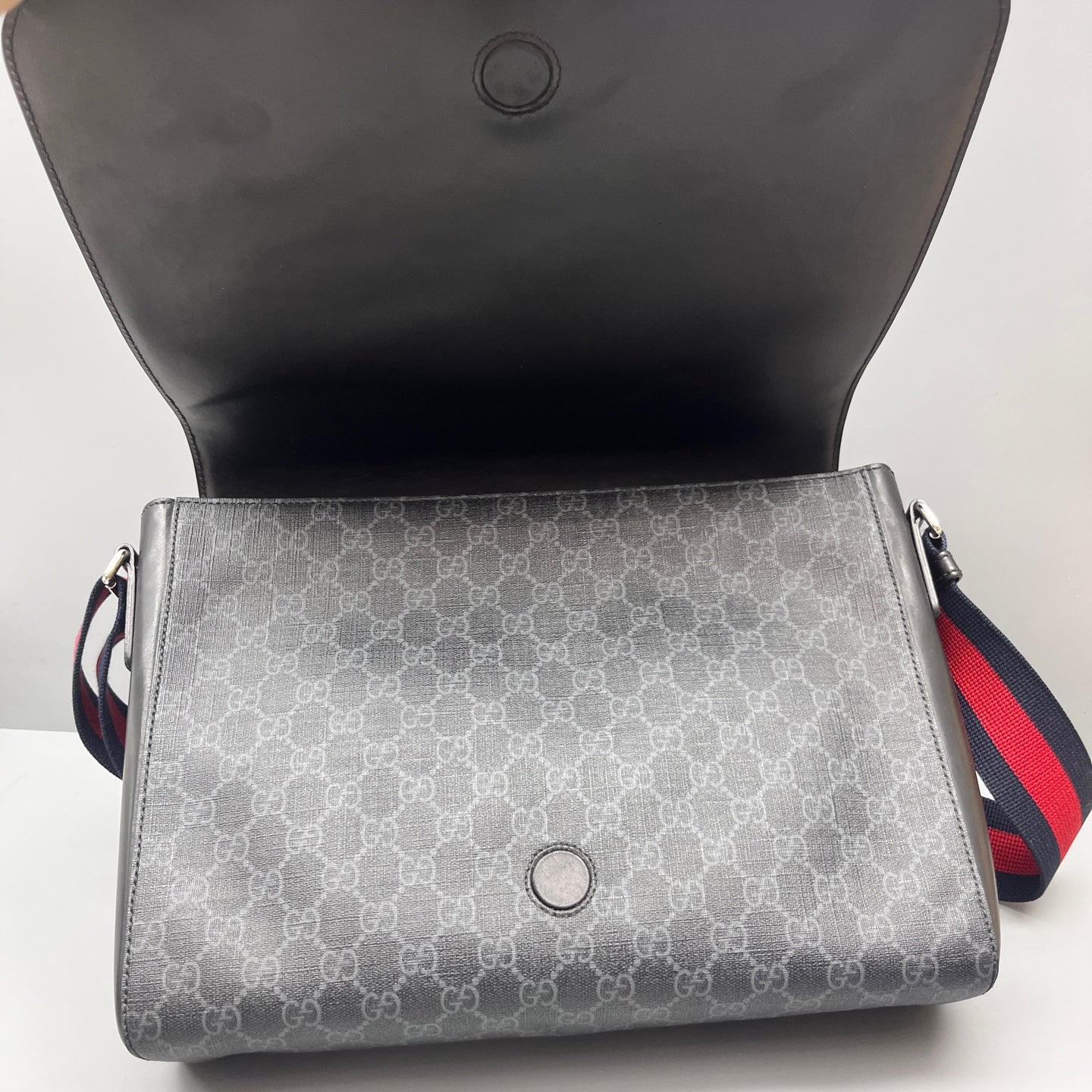 Gucci - GG Supreme Messenger Bag - Coated canvas with leather trim - Black - (Medium)