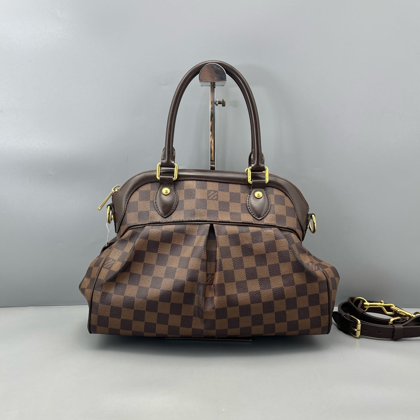 Louis Vuitton - Tivoli GM - Damier Ebene canvas with cowhide leather trim - Brown - (medium)