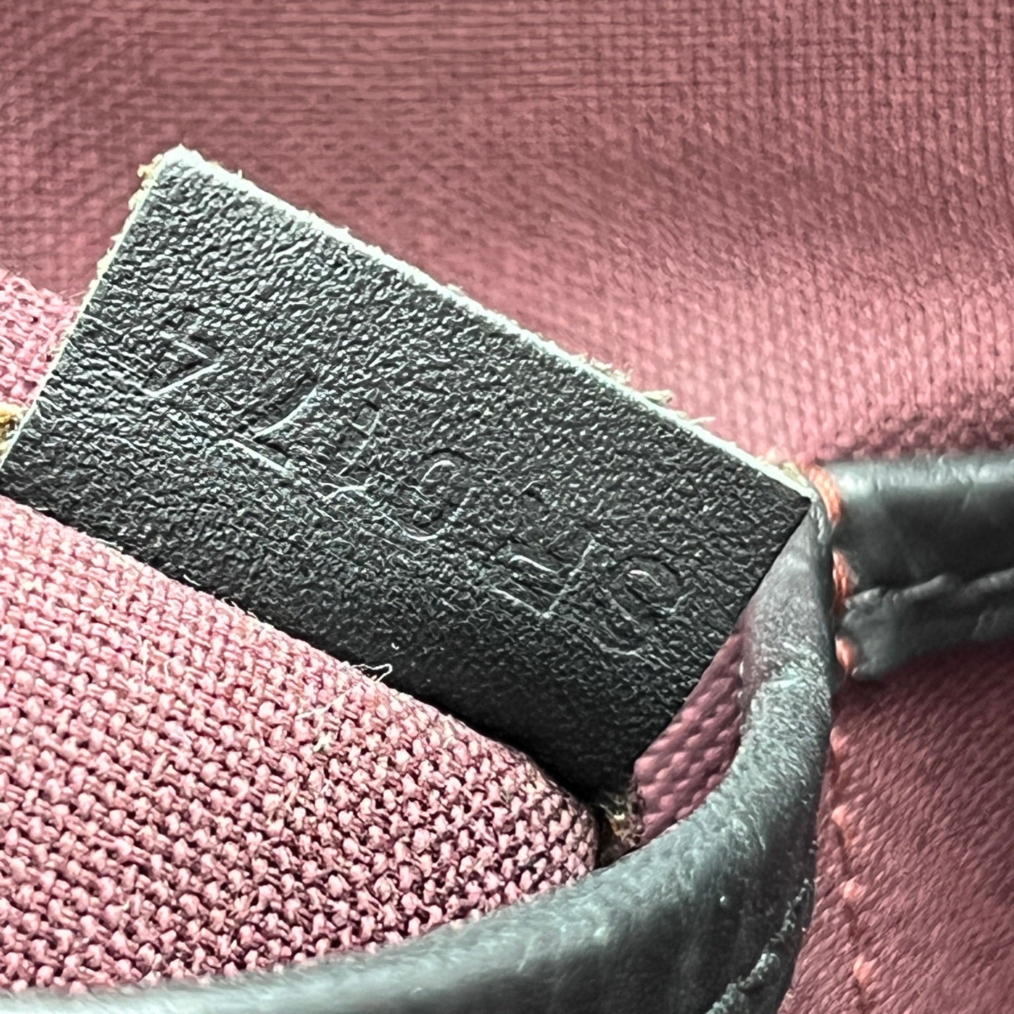 Louis Vuitton - Casual Messenger Bag - Monogram coated canvas with black leather trim - Brown - (Large)