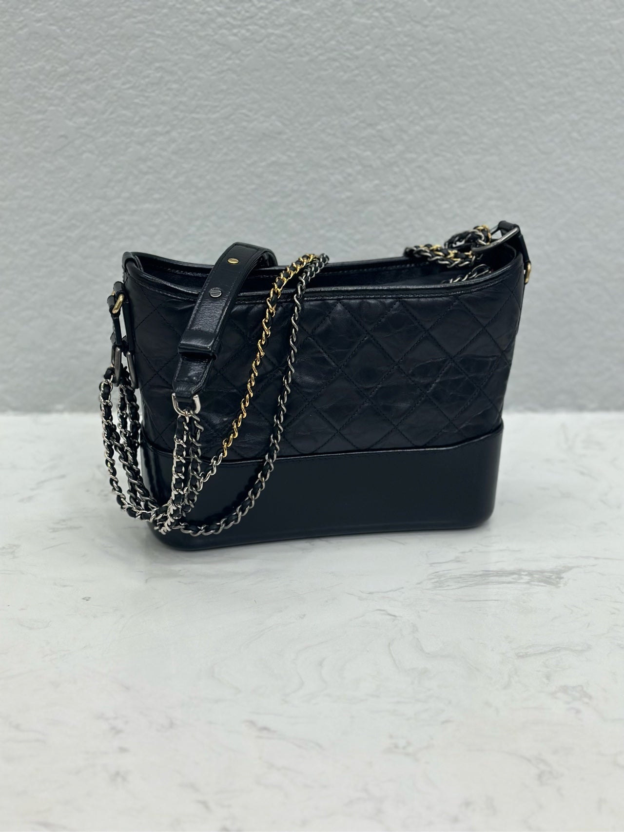 Chanel - Gabrielle Hobo Bag - Lambskin leather and smooth calfskin leather - Black - (Small)