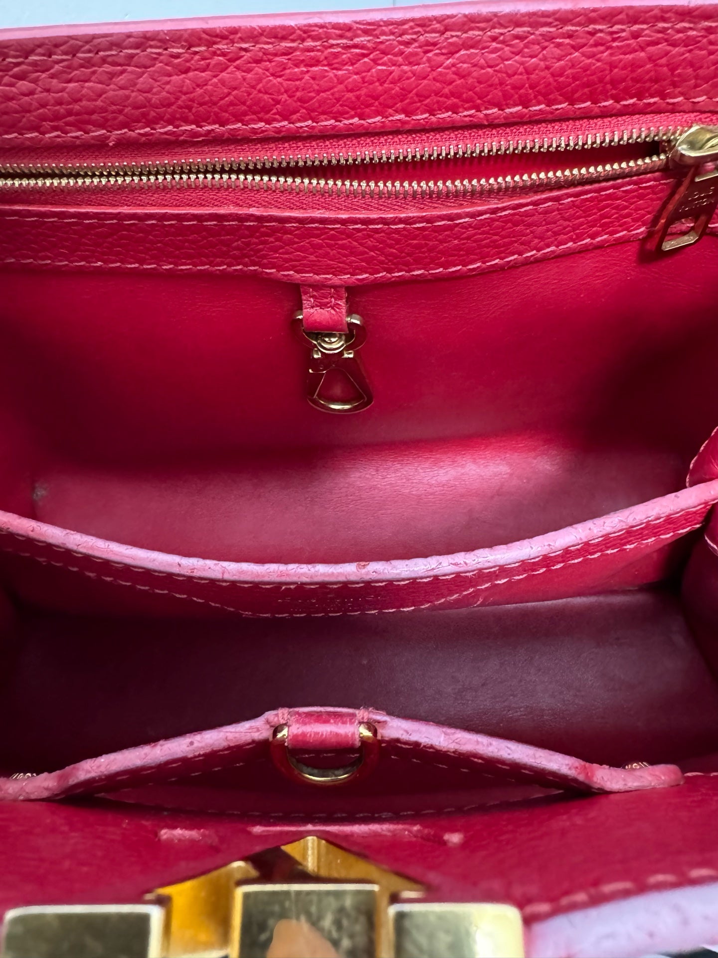 Louis Vuitton - Capucines BB - Taurillon leather with exotic lizard skin handle - Red with gold-tone hardware - (Small)