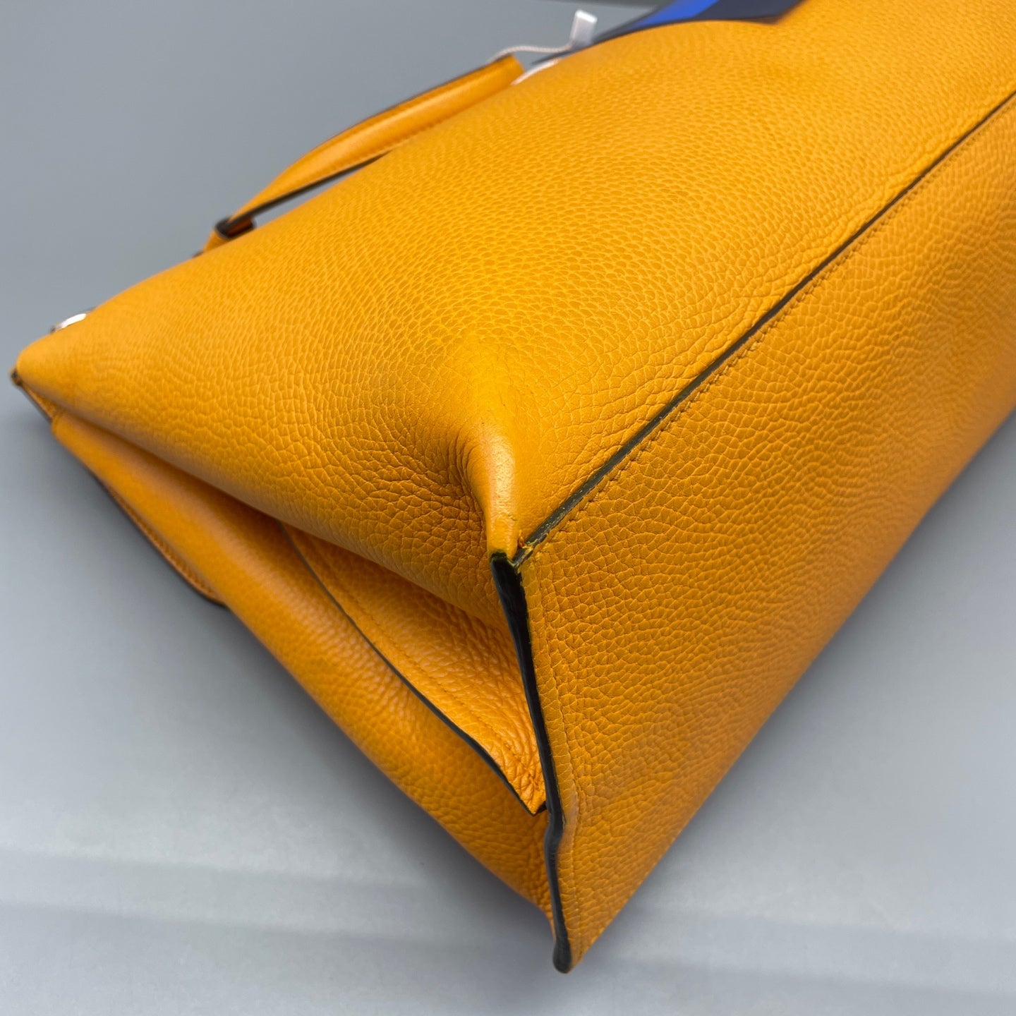 Gucci - Bamboo Top Handle Handbag - Grained leather - Yellow - (medium)
