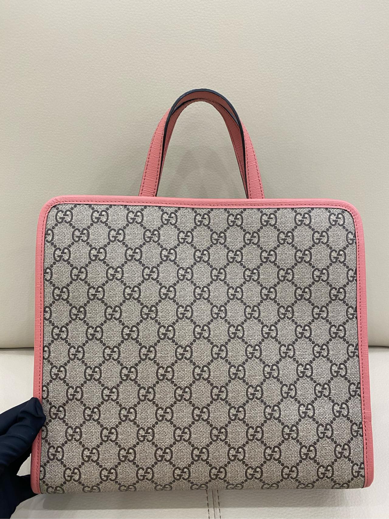 Gucci - Yuko Higuchi Cat and Rabbit Tote Bag - GG Supreme canvas with leather trim - Multicolour with Pink accents - (medium)