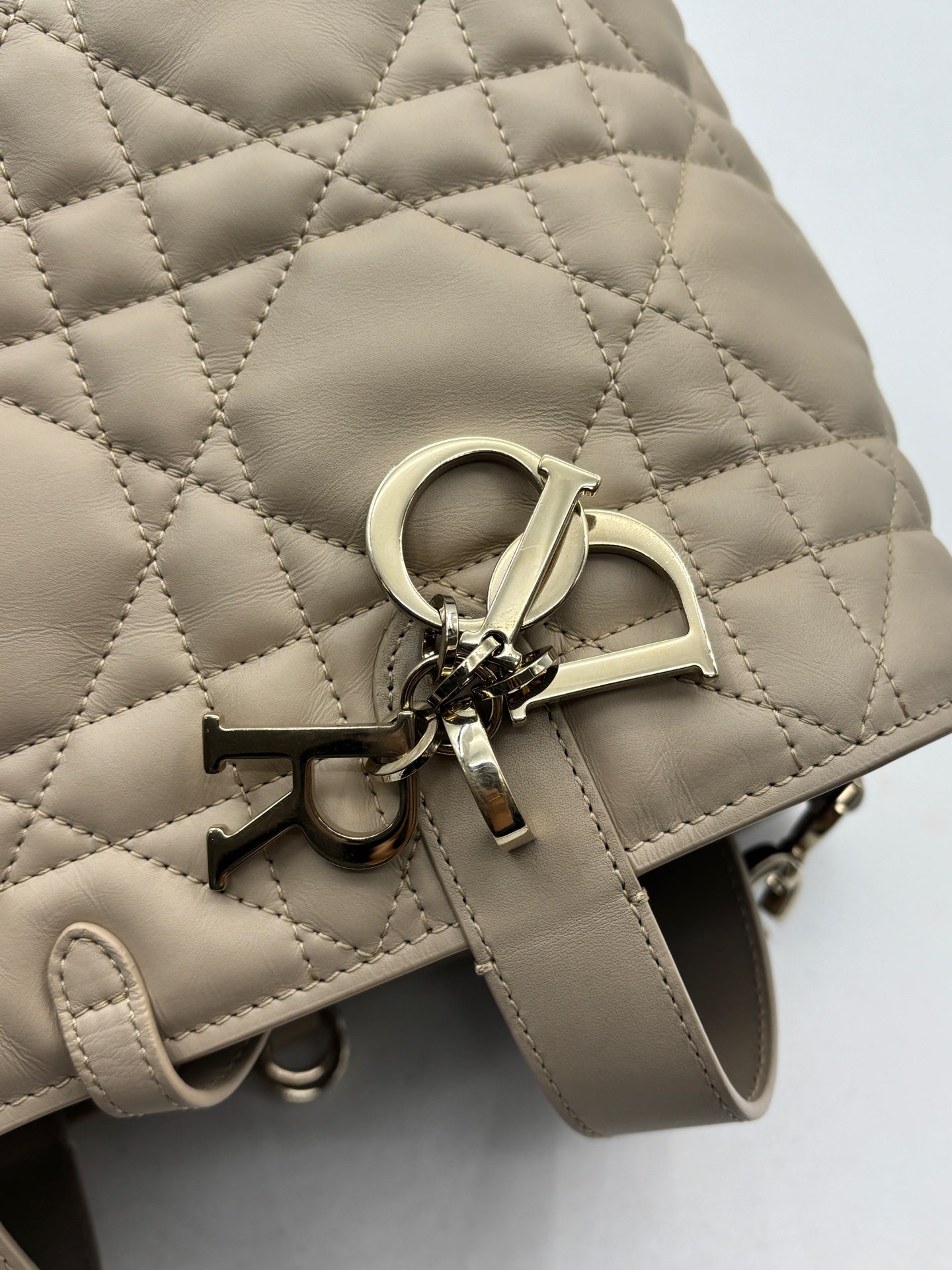 Dior - Toujours - Cowhide leather - Beige - (medium)