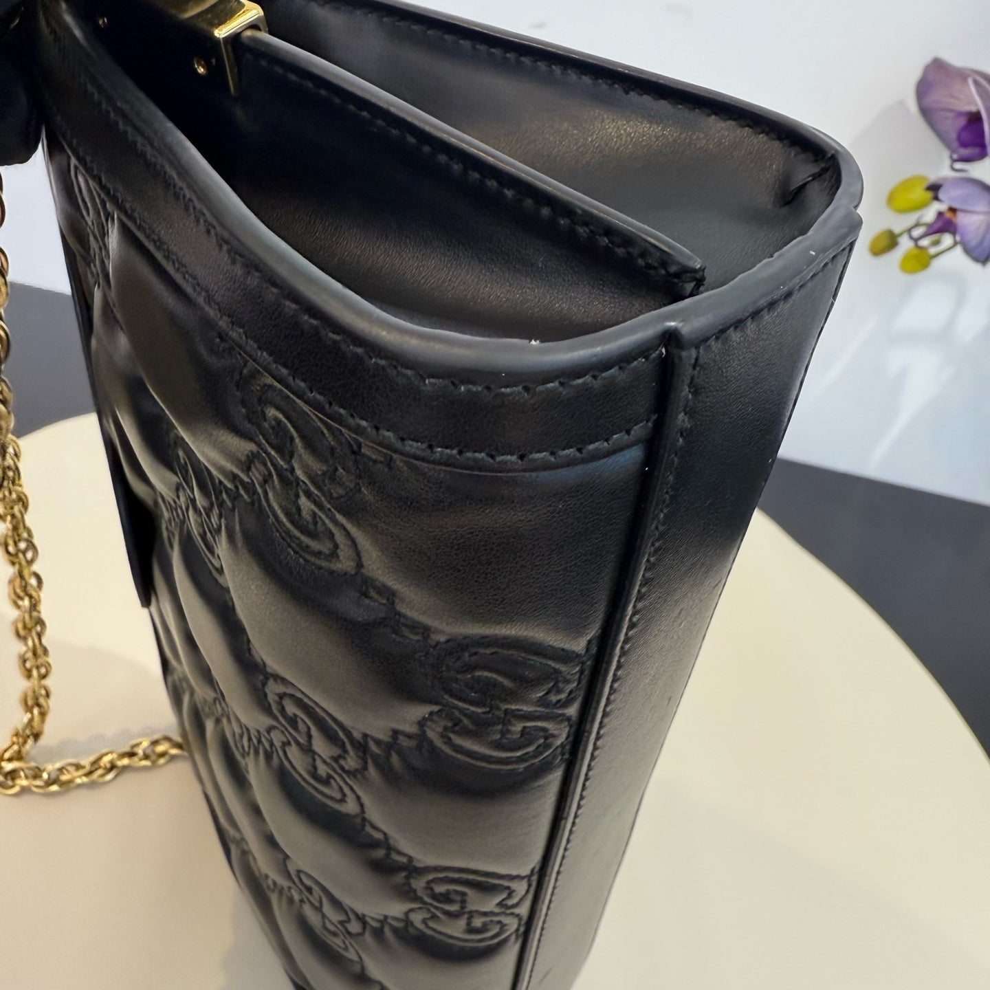 Gucci - GG Matelassé Chain Bag - Leather - Black with Gold-Tone Hardware - (mini)