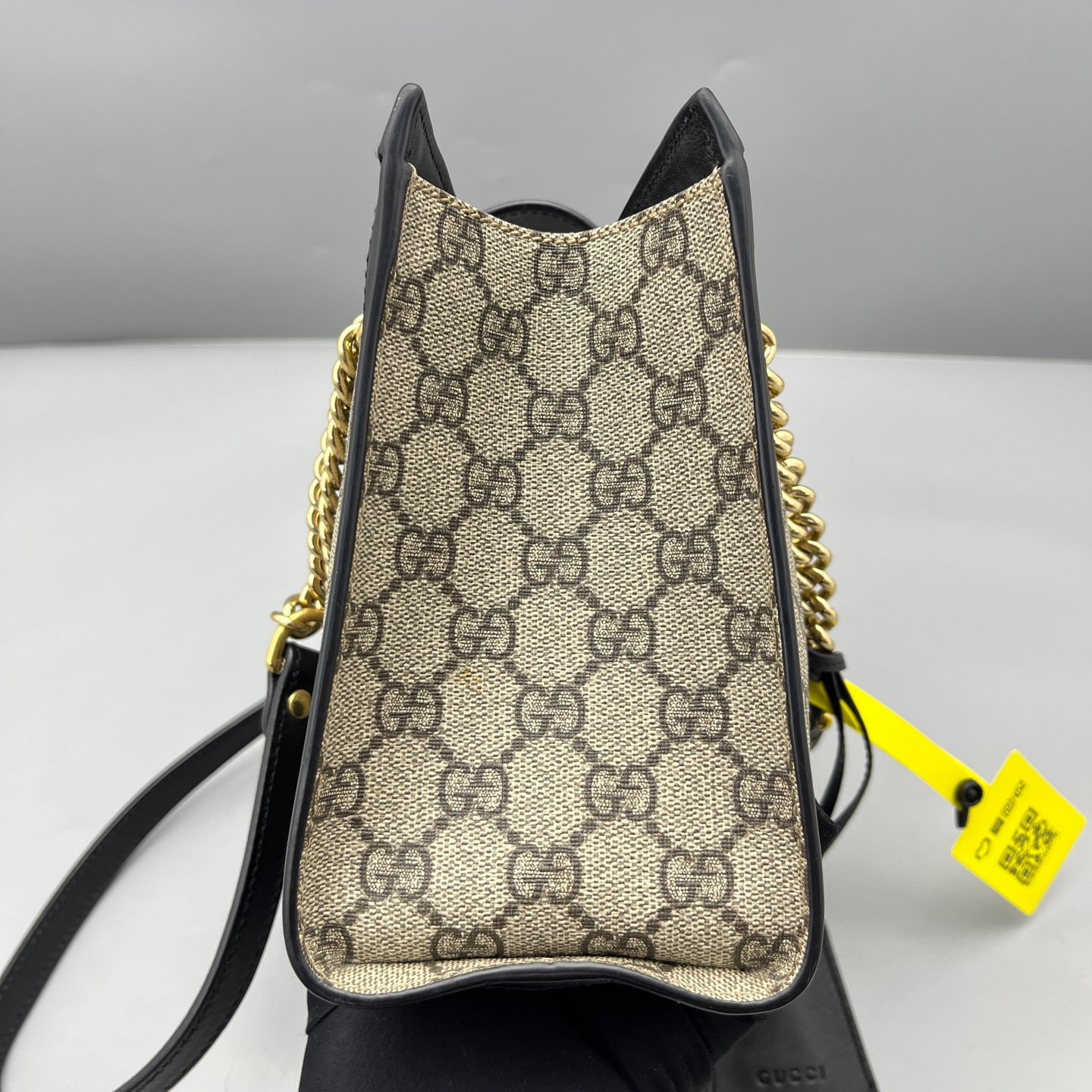 Gucci - Padlock Small Shoulder Bag - GG Supreme canvas with black leather trim and tan suede-like interior lining - Beige and Black - (Small)
