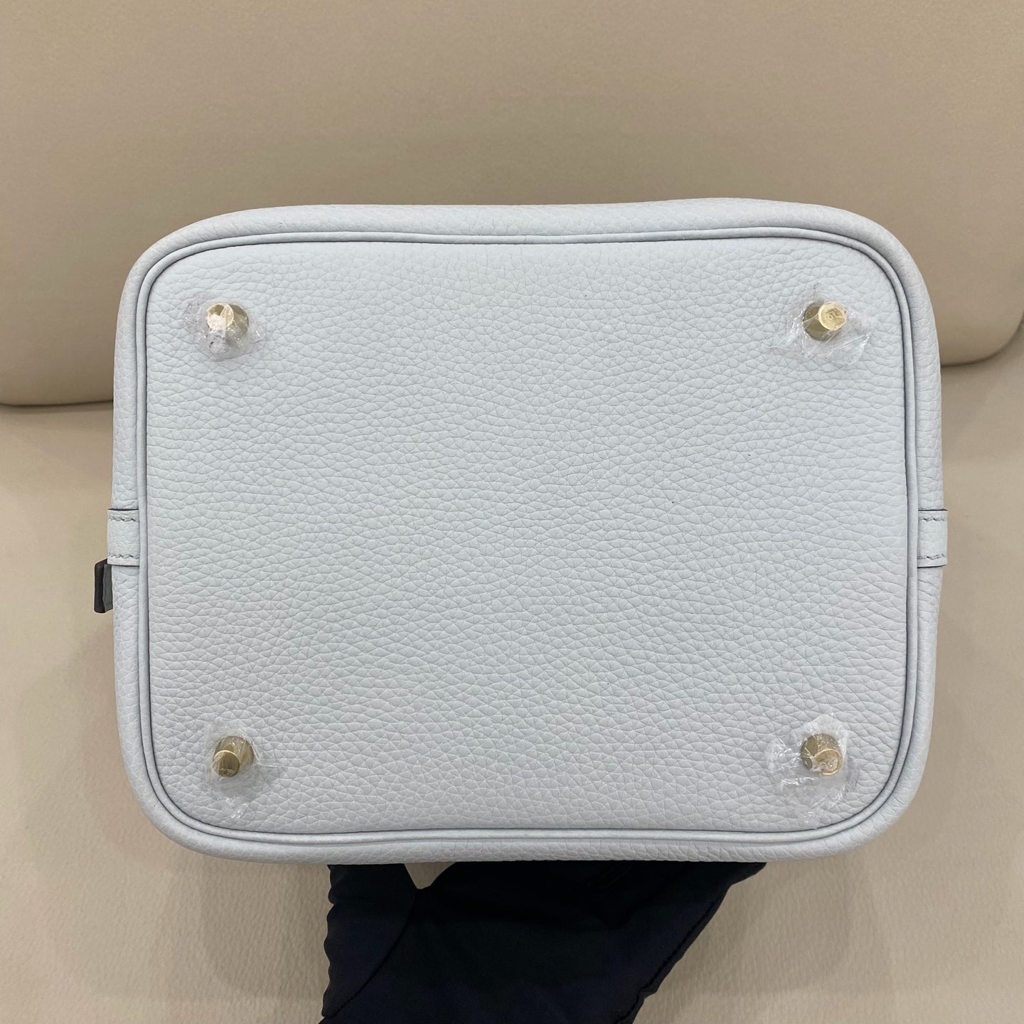 Hermès - Picotin Lock 22 - Taurillon Clemence leather - Saint-Bell Blue with Gold-Tone Hardware - (medium)