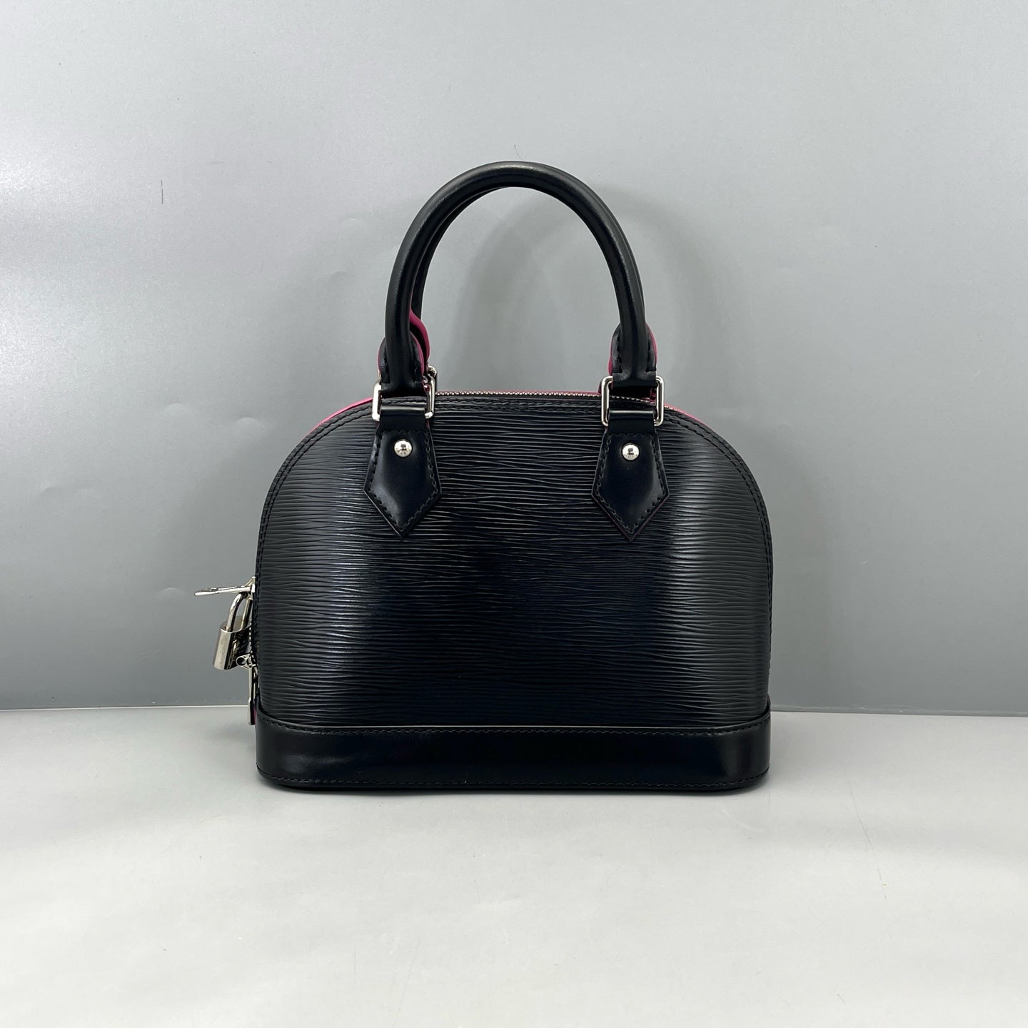 Louis Vuitton - Alma BB - Epi leather - Black - (Mini)