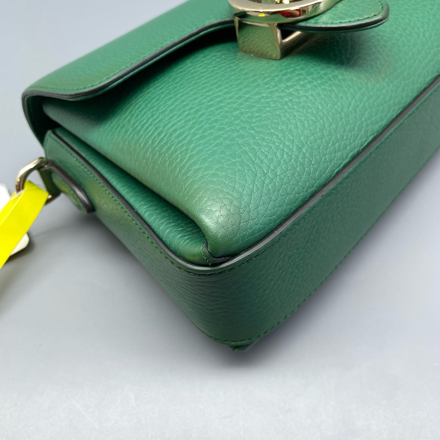 Gucci - Accordion Flap Bag (Outlet Style) - Grained leather - Green - (Small)