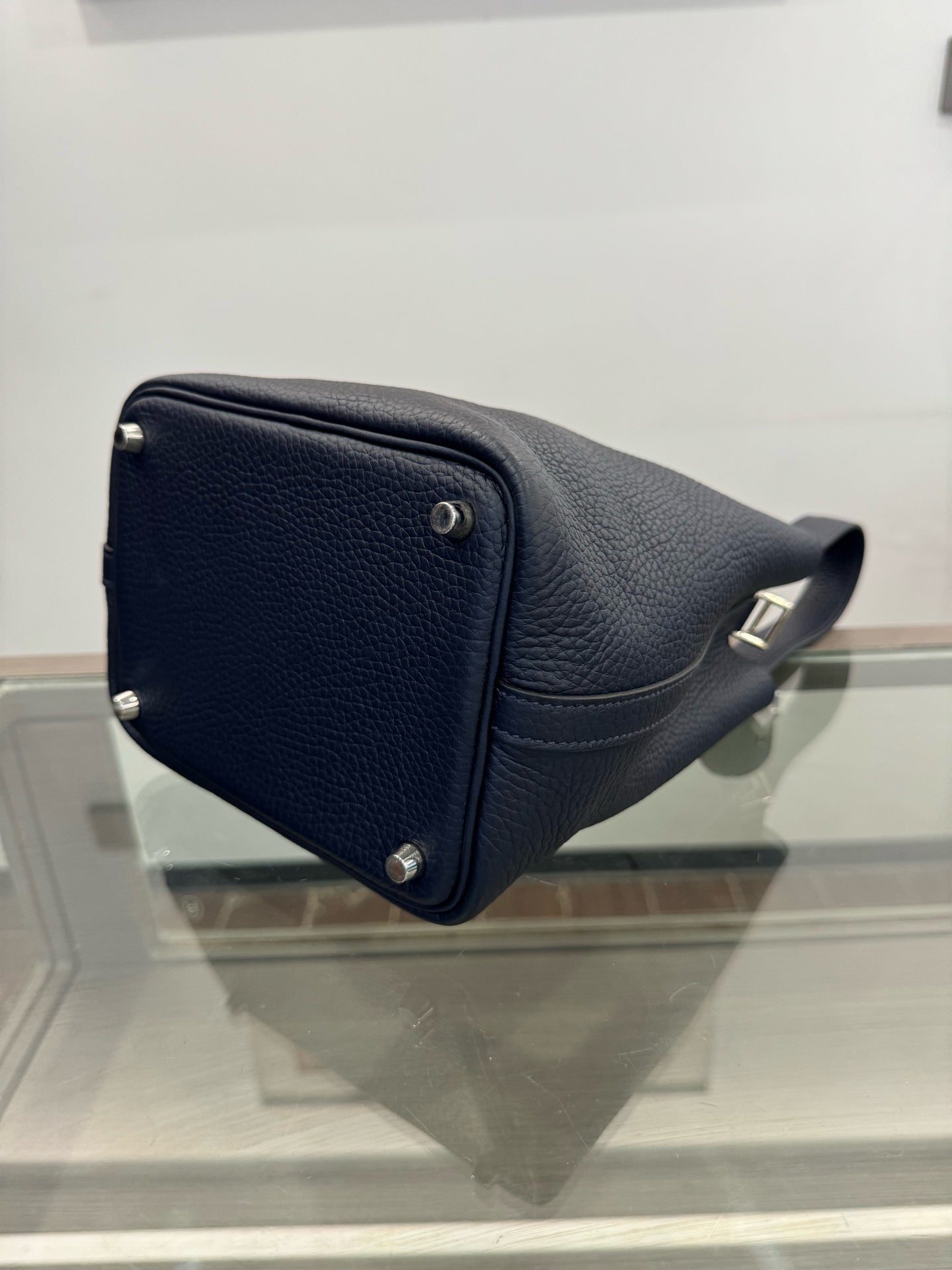 Hermès - Picotin Lock 18 - Leather - Navy - (Mini)