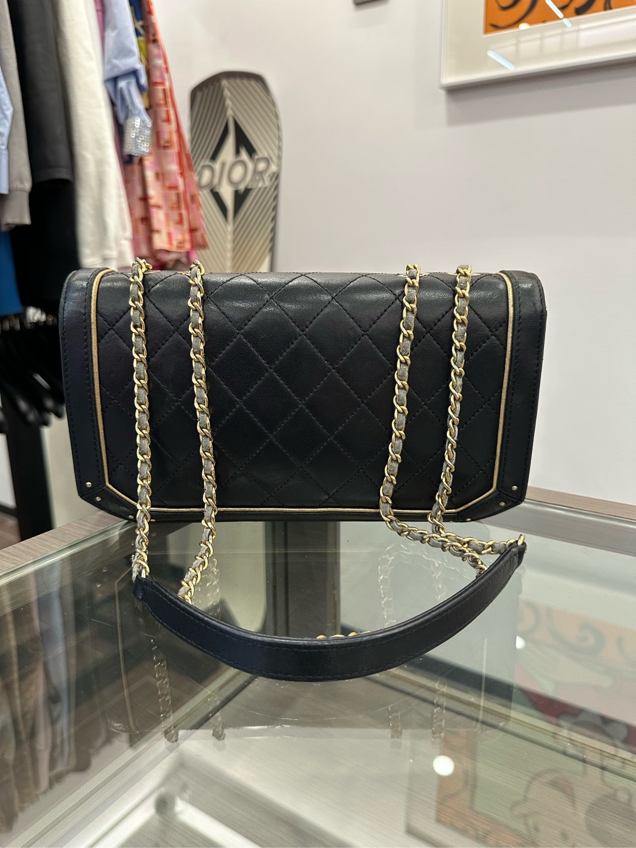 Chanel - Palace Enamel Clasp Flap Bag - Leather - Black - (mini)