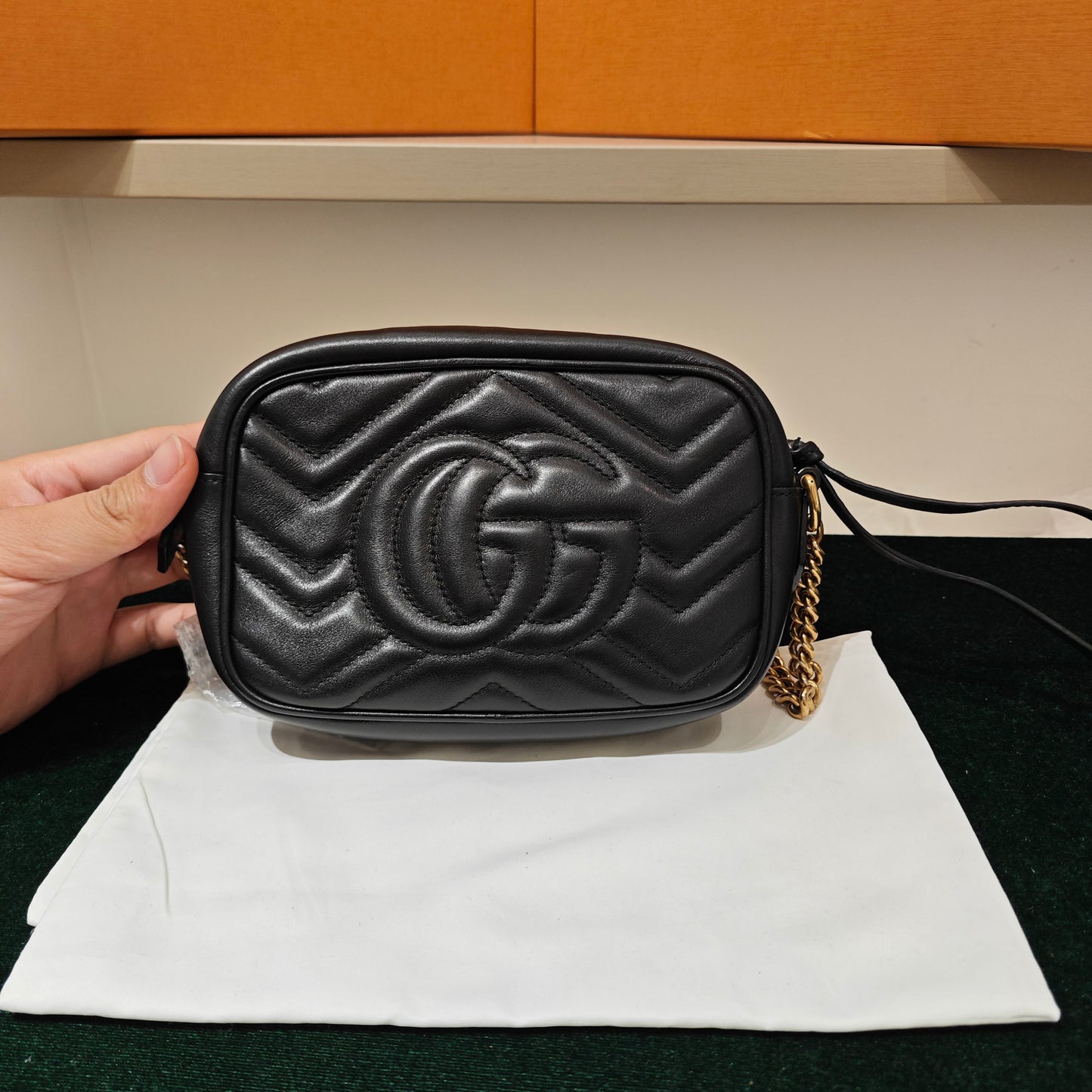 Gucci - GG Marmont Matelassé Mini Camera Bag - Leather - Black with Gold-Tone Hardware - (mini)