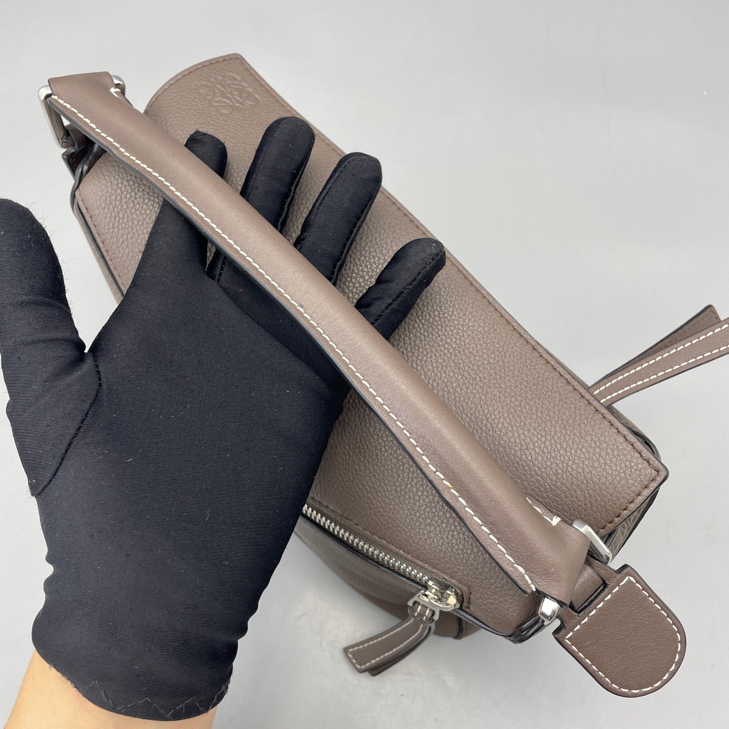 Loewe - Puzzle Small - Pebbled calfskin leather - Grey-brown - (small)