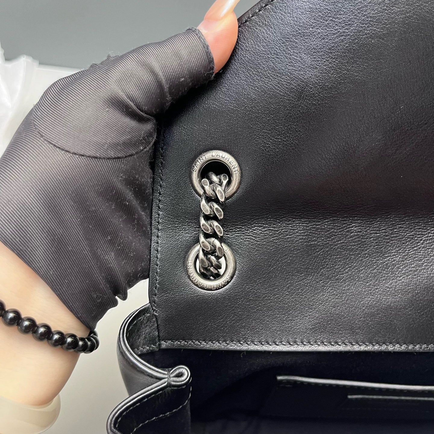 Saint Laurent - Mini Messenger Valentine's Day Limited Edition - Leather - Black - (mini)