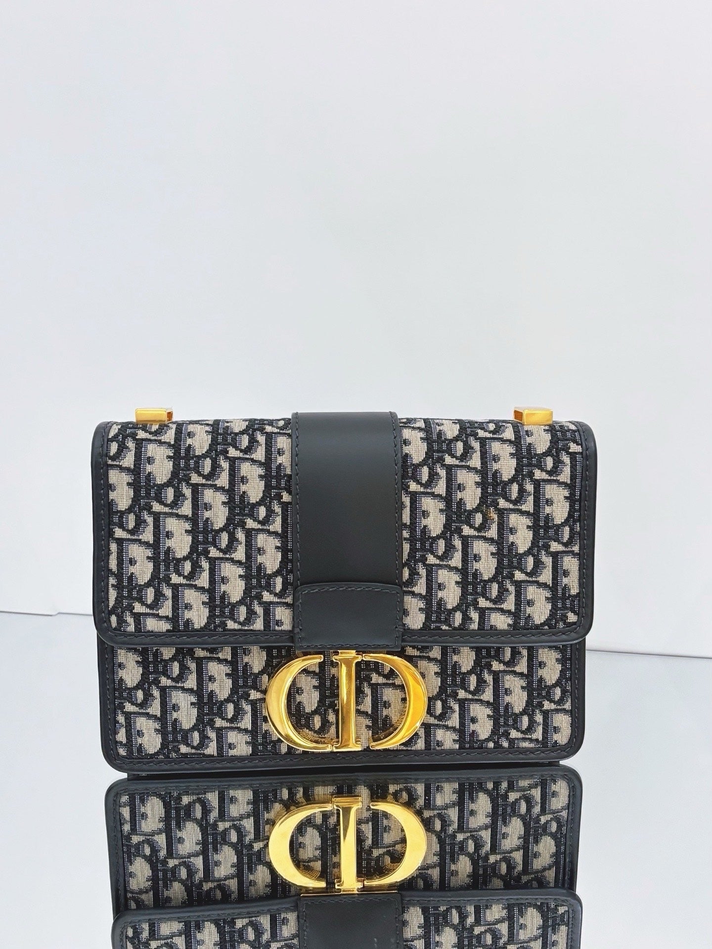 Dior - Montaigne 30 - Jacquard canvas with leather trim - Navy and Beige - (Medium)