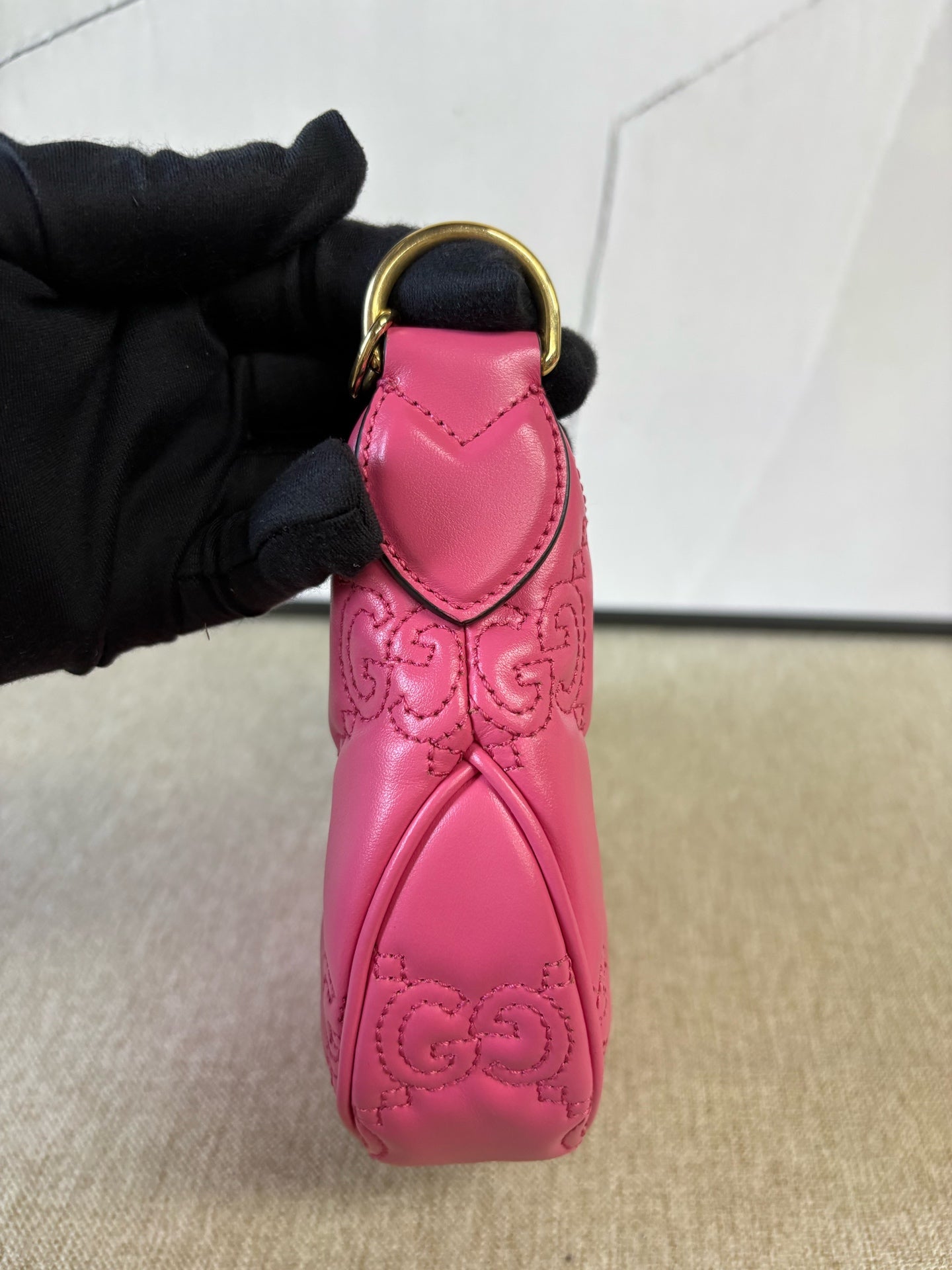 Gucci - Matelassé Half-Moon Bag - Leather - Pink - (Mini)