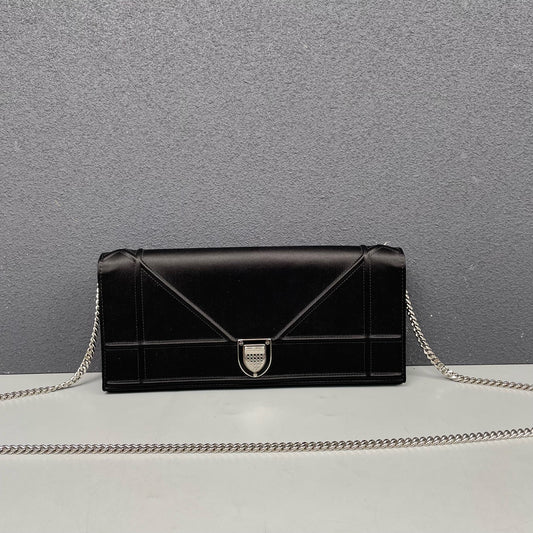 Dior - Diorama Chain Wallet - Satin - Black - (mini)